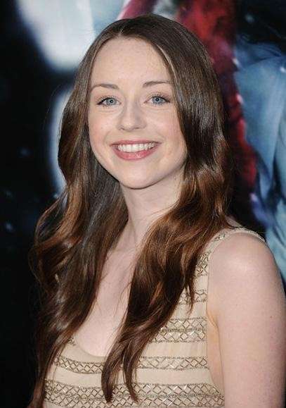 Kacey Rohl Biography Photo Wallpaper