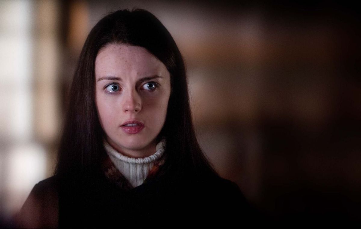 Who is Kacey Rohl dating? Kacey Rohl boyfriend, husband