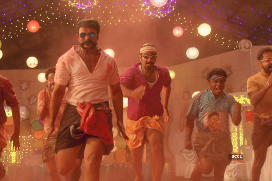 Aadu 2 Movie Photo. Aadu 2 Movie Stills. Aadu 2 Malayalam Movie Photo Gallery