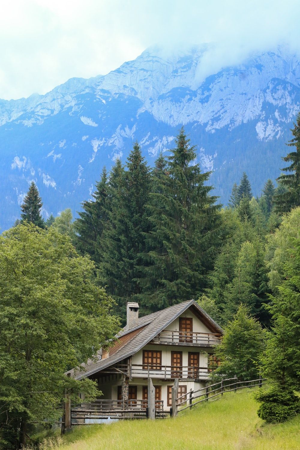 House In The Mountain Picture. Download Free Image