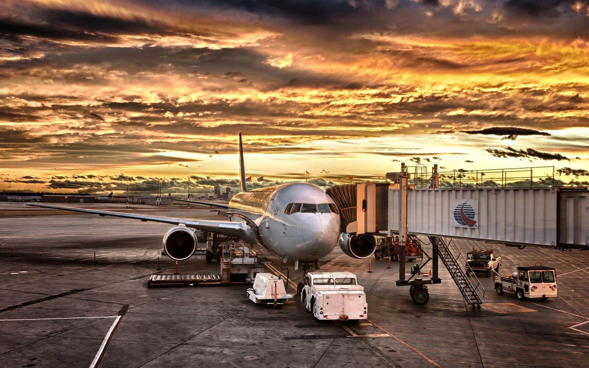 Airport HD Wallpaper