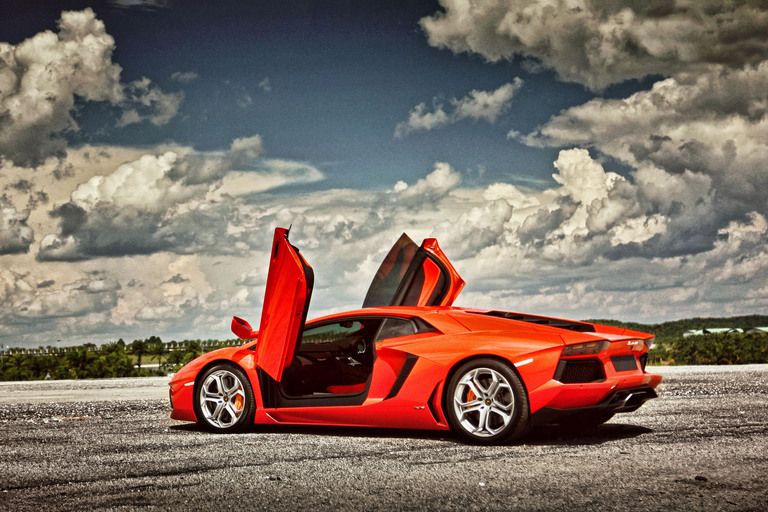 Aventador Lamborghini Folding Open Door