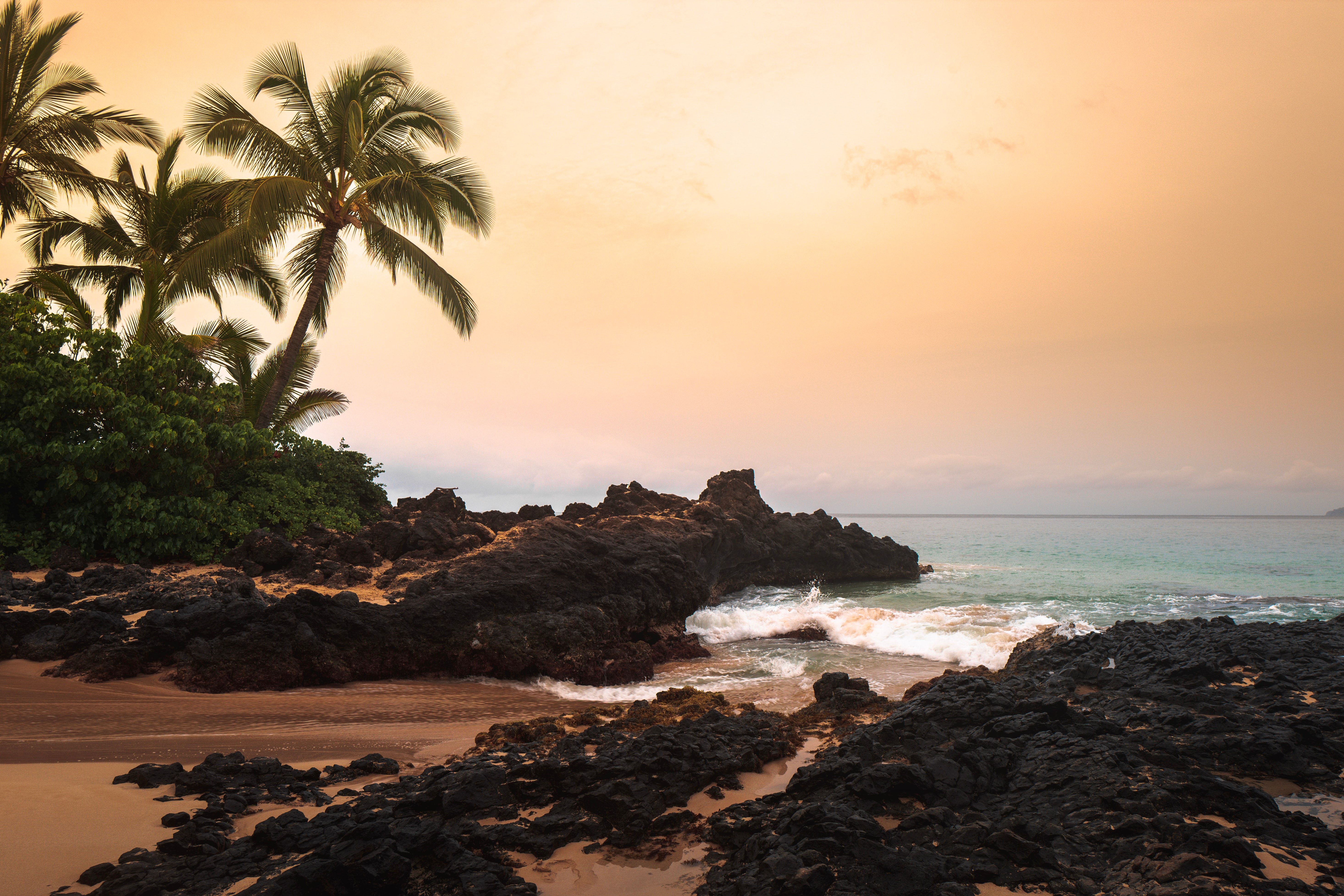 Hawaii 4K wallpaper for your desktop or mobile screen free and easy to download