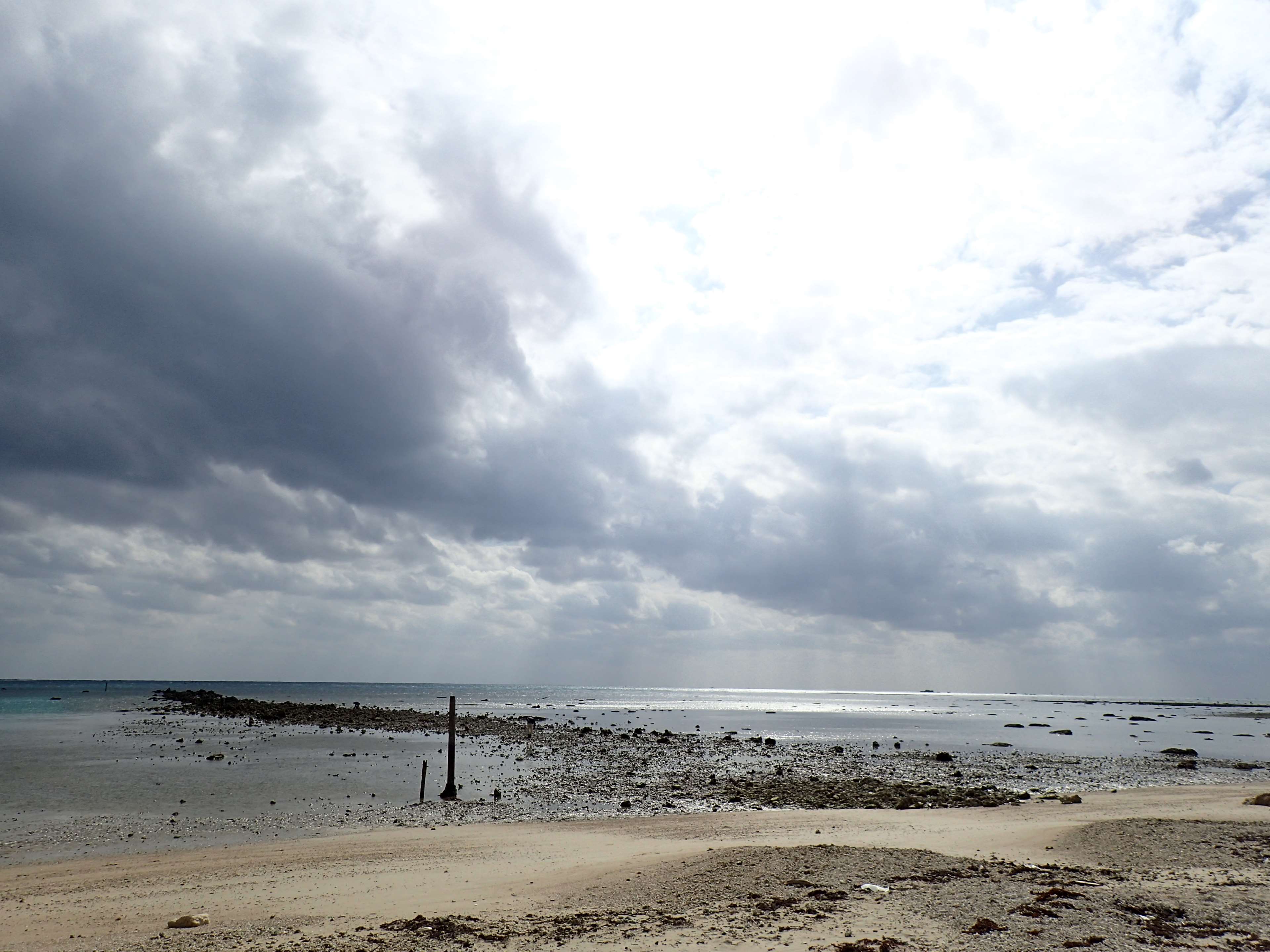 cloud, cloudy sky, gray sky, sea, white 4k wallpaper. Mocah HD Wallpaper