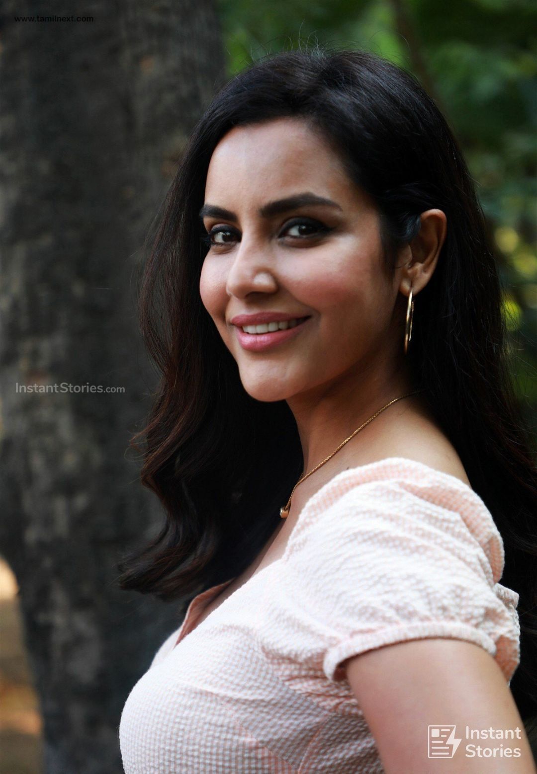 Priya Anand Latest Hot HD Photo Wallpaper (1080p, 4k)