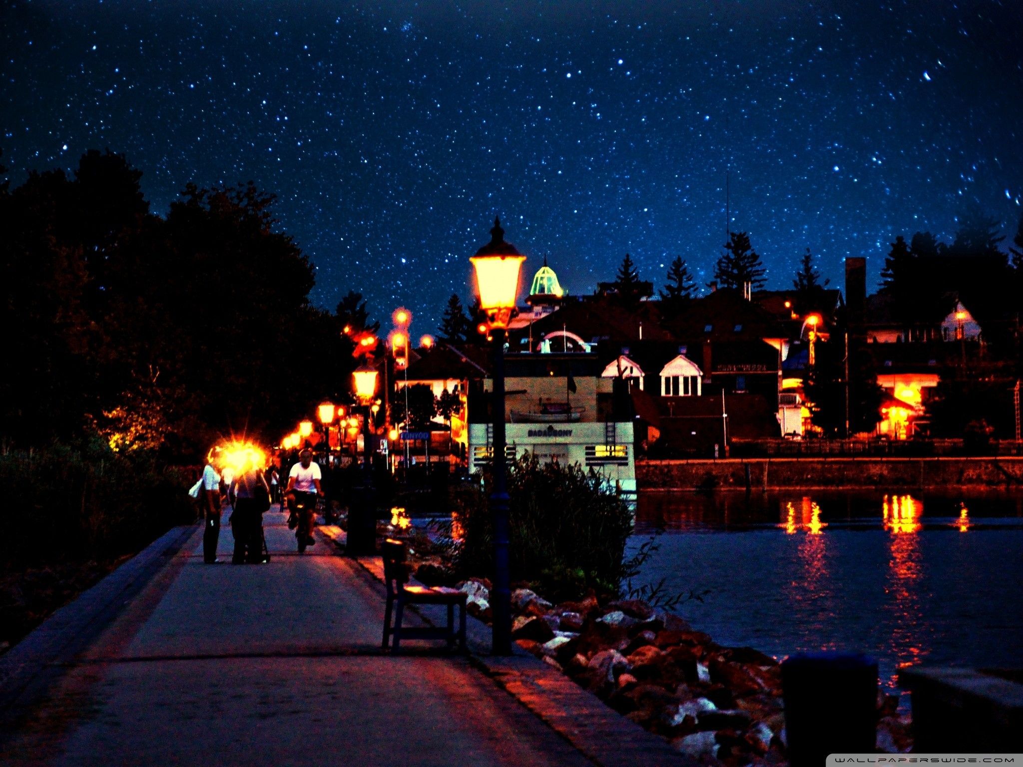 Summer Night Wallpaper