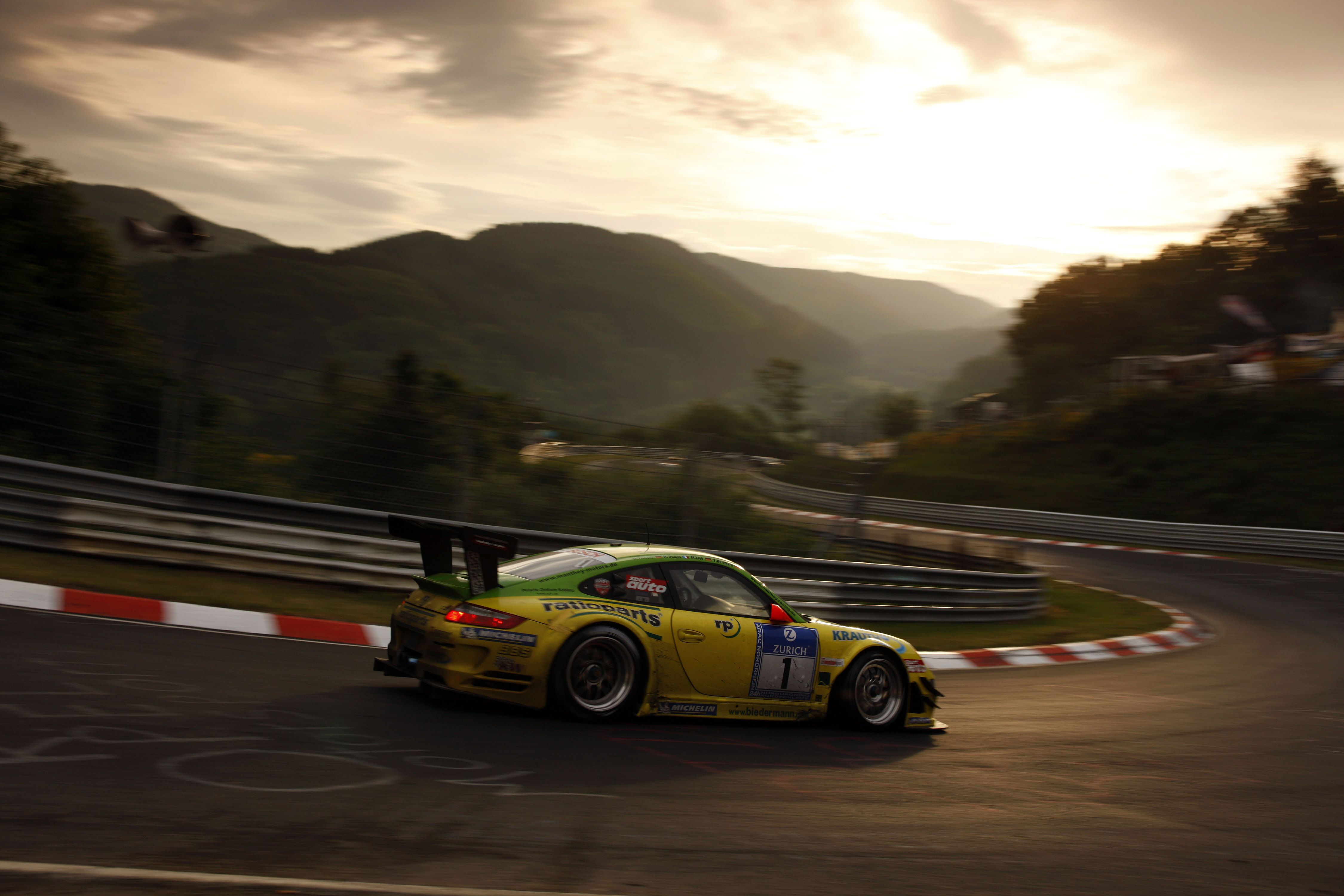 Racing Porsche Wallpaperx3000