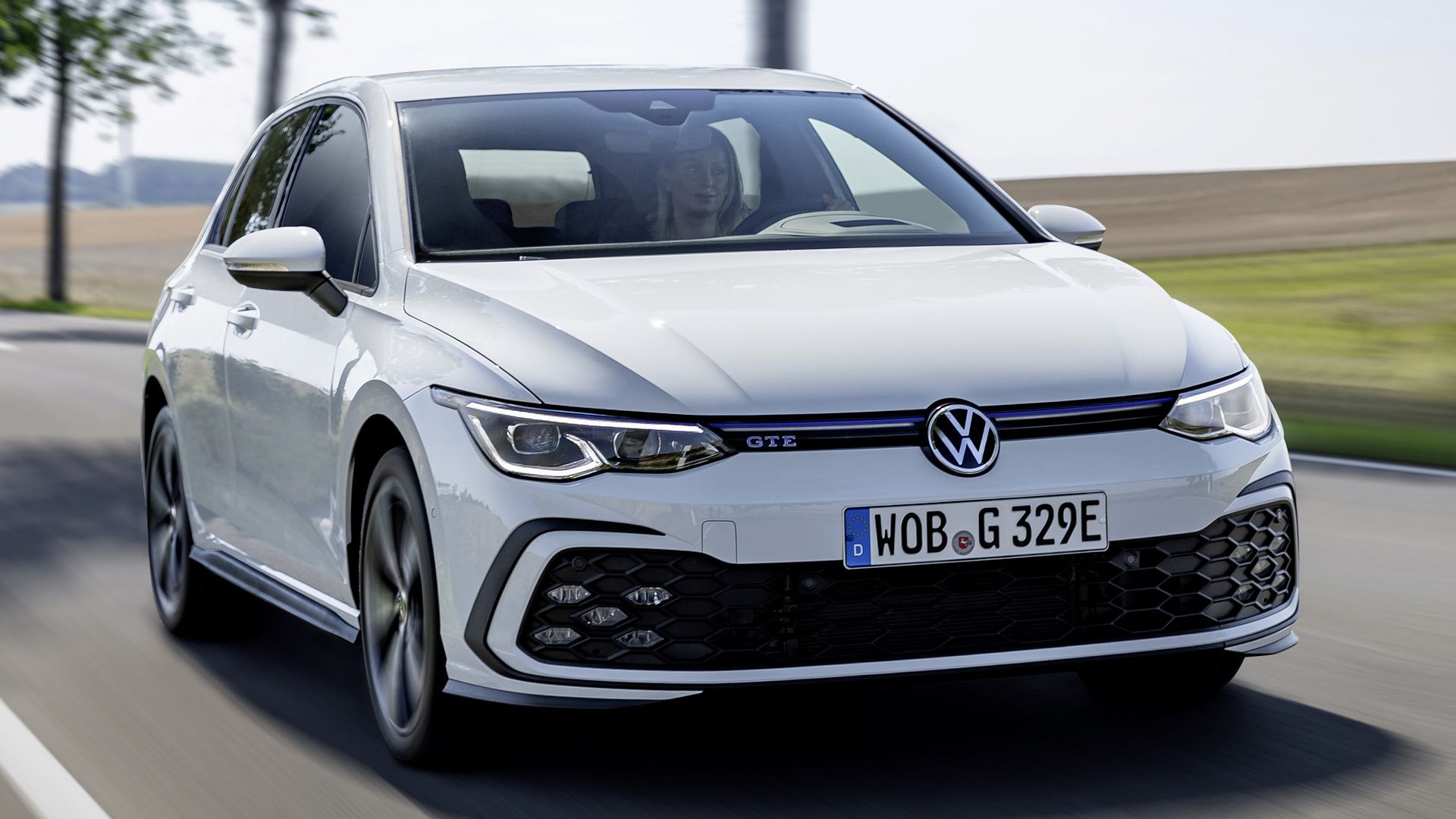 Volkswagen Golf GTE and HD Image