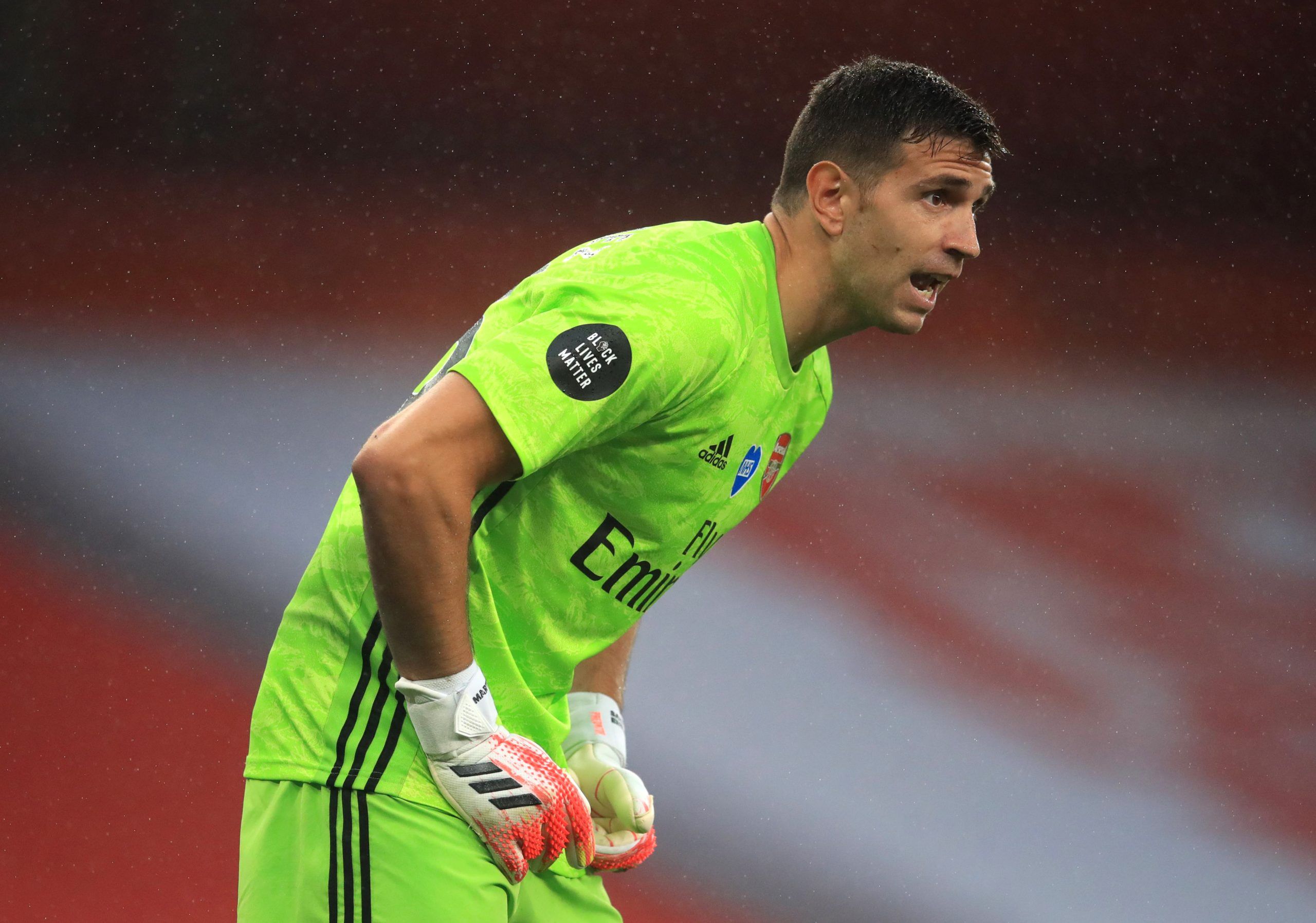 Why Arsenal should hand Emiliano Martinez a new contract