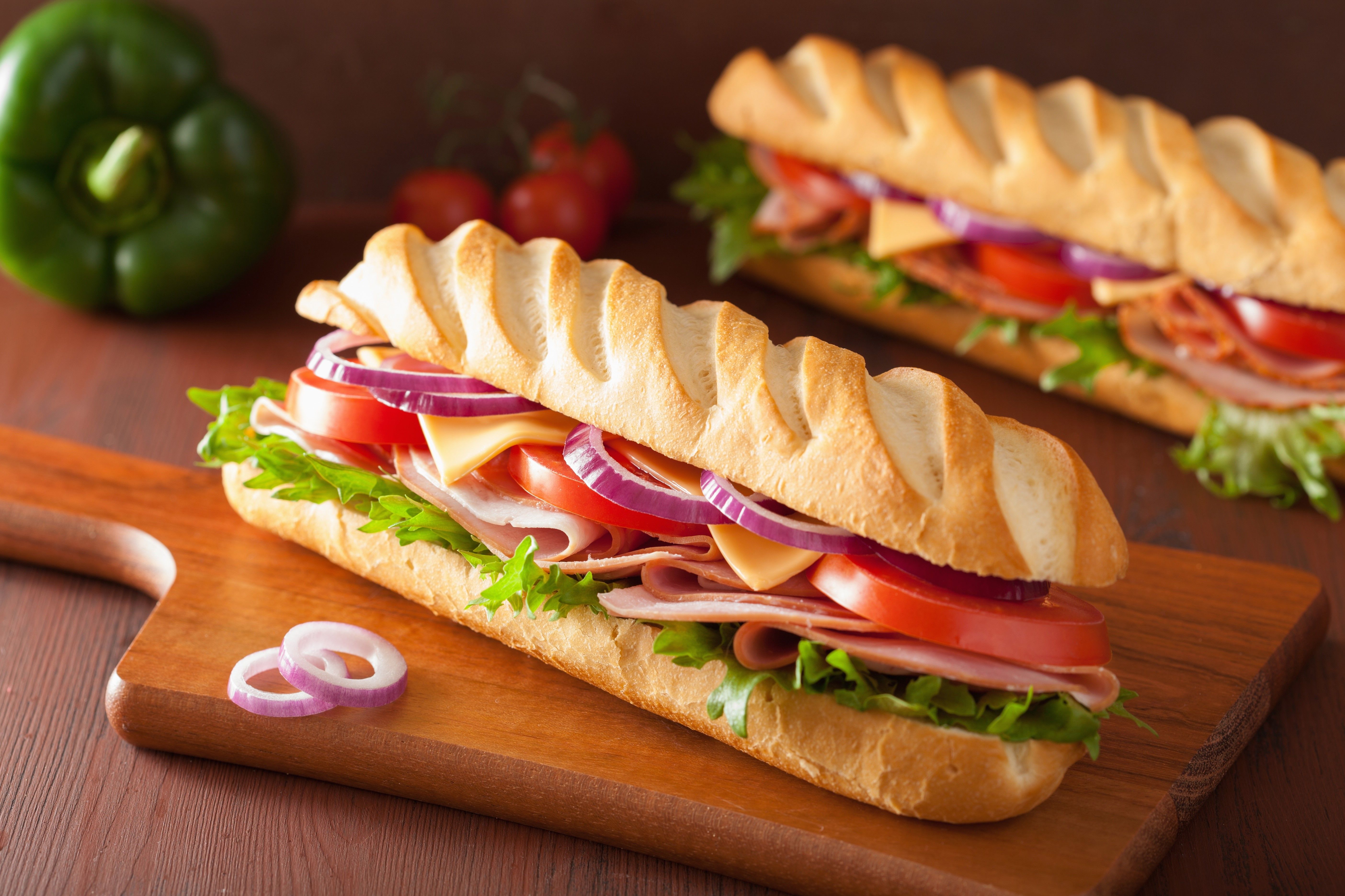 Wallpaper / food, baguette, ham, tomatoes, salad, cheese, bell peppers, onion rings, lettuce
