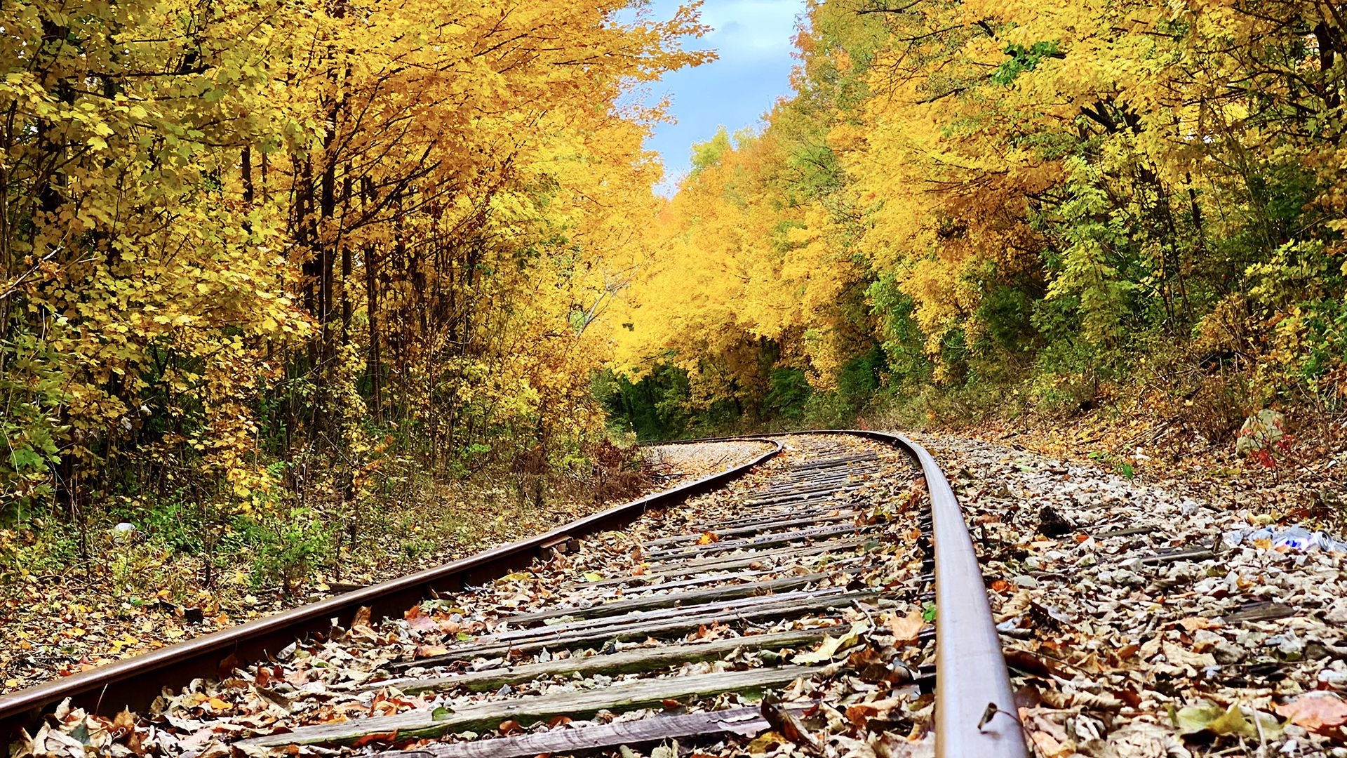 Autumn Train Track Wallpapers - Wallpaper Cave