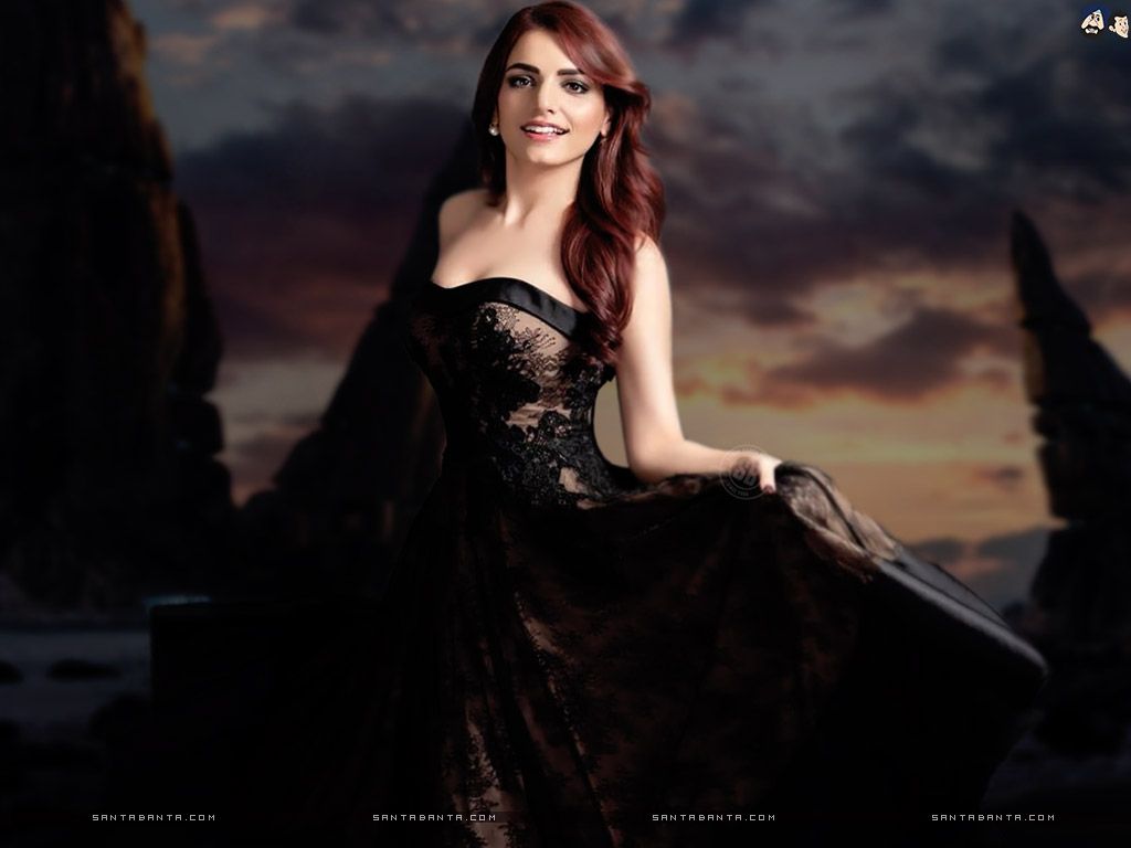 Indian playback singer, Sukriti Kakar hailing from Delhi