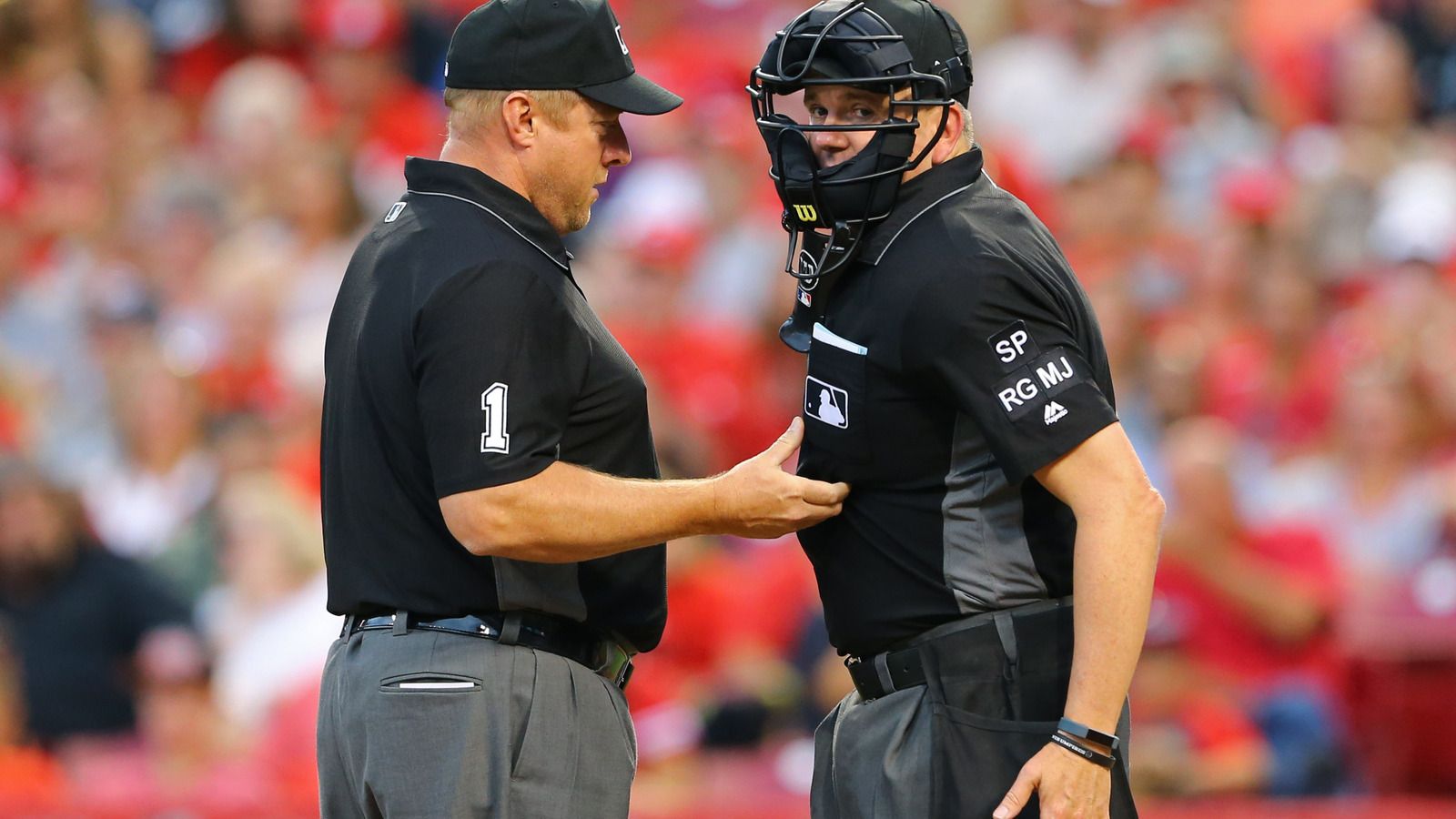 MLB umpires wearing white wristbands to protest 'escalating attacks'