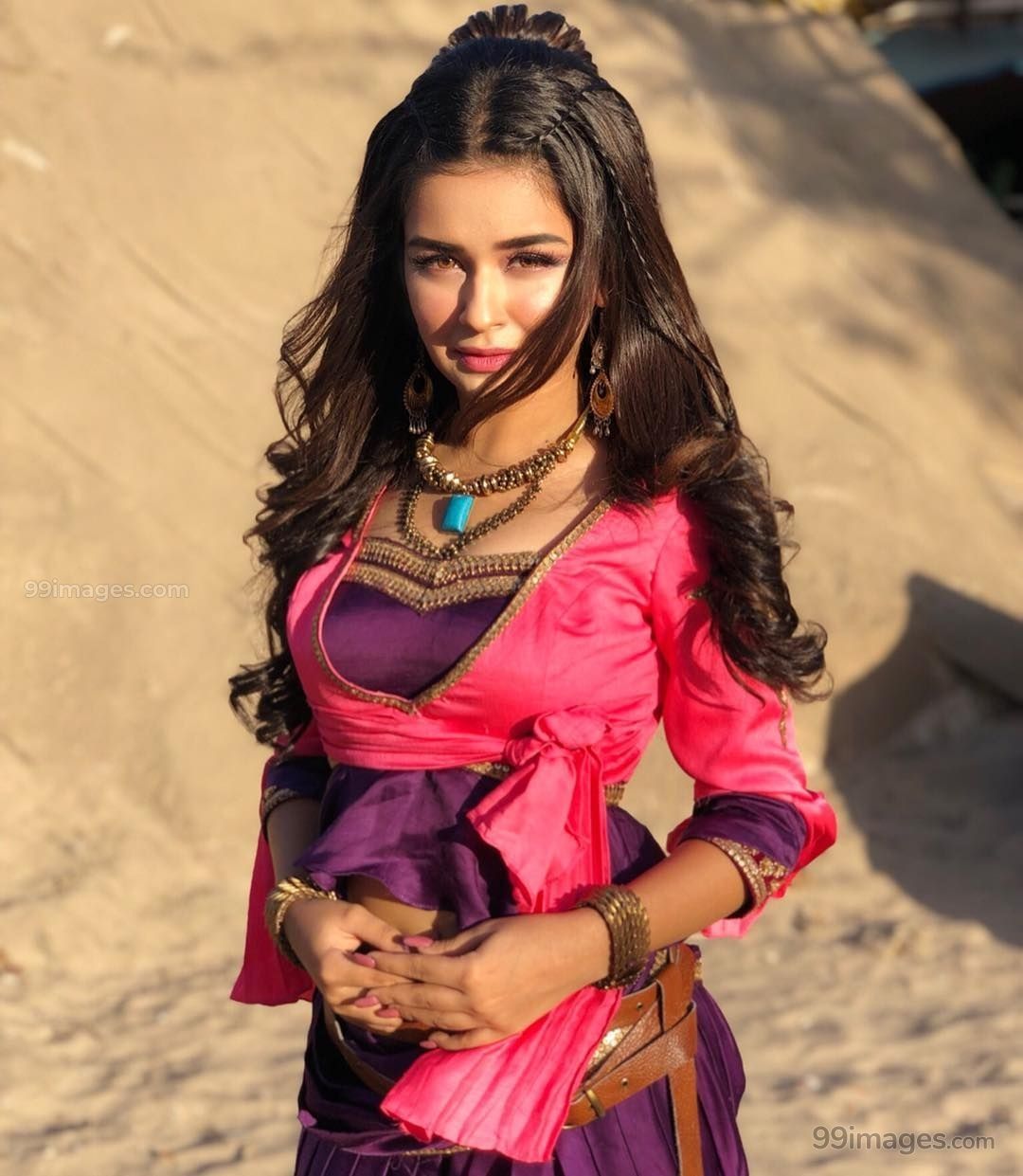 Pin On Avneet Kaur Latest HD Photo Wallpaper (1080p)