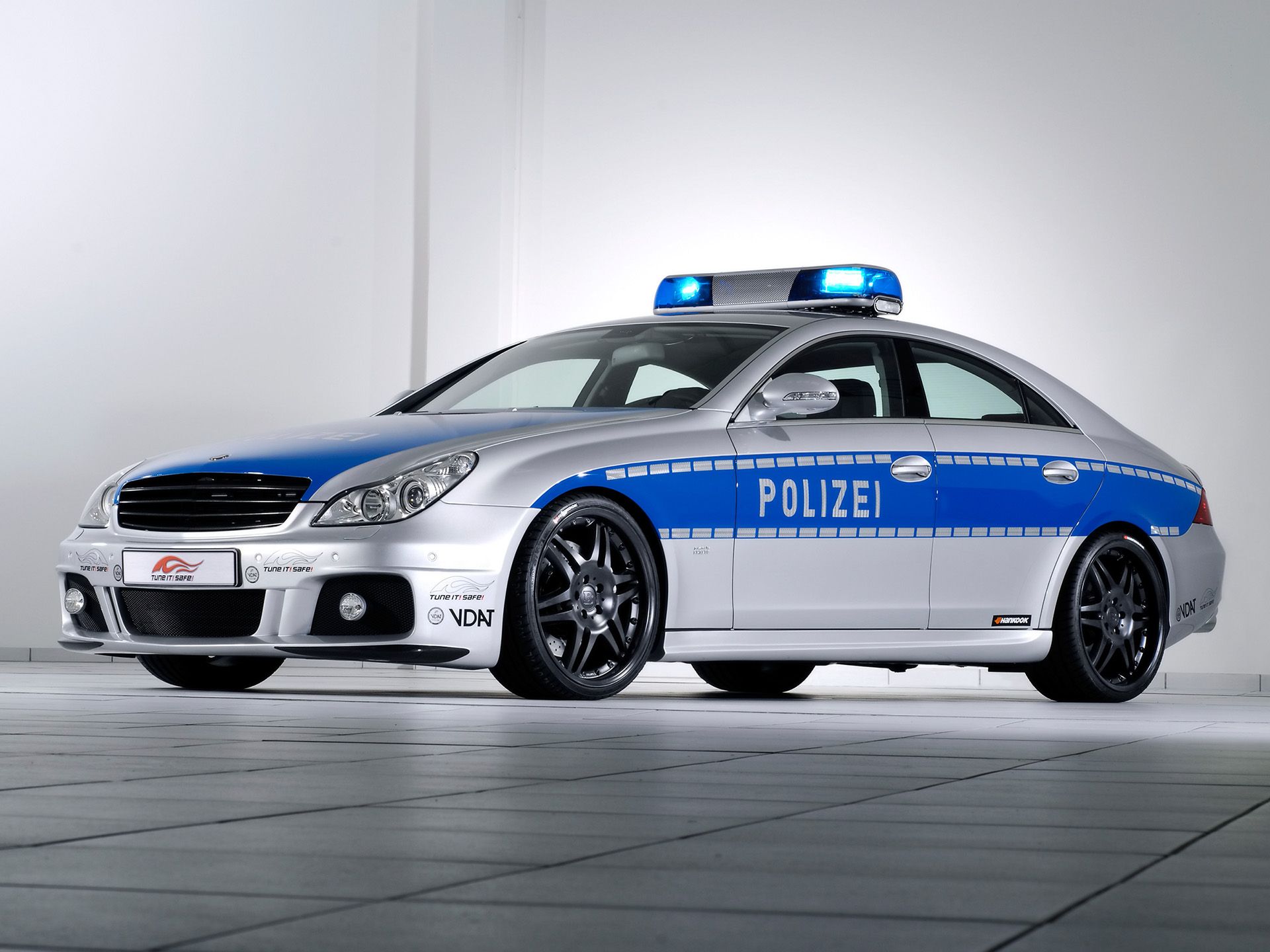 Brabus Rocket Police Car Based On Mercedes Benz CLS And Side