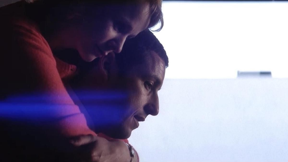 PUNCH DRUNK LOVE • Frame Rated