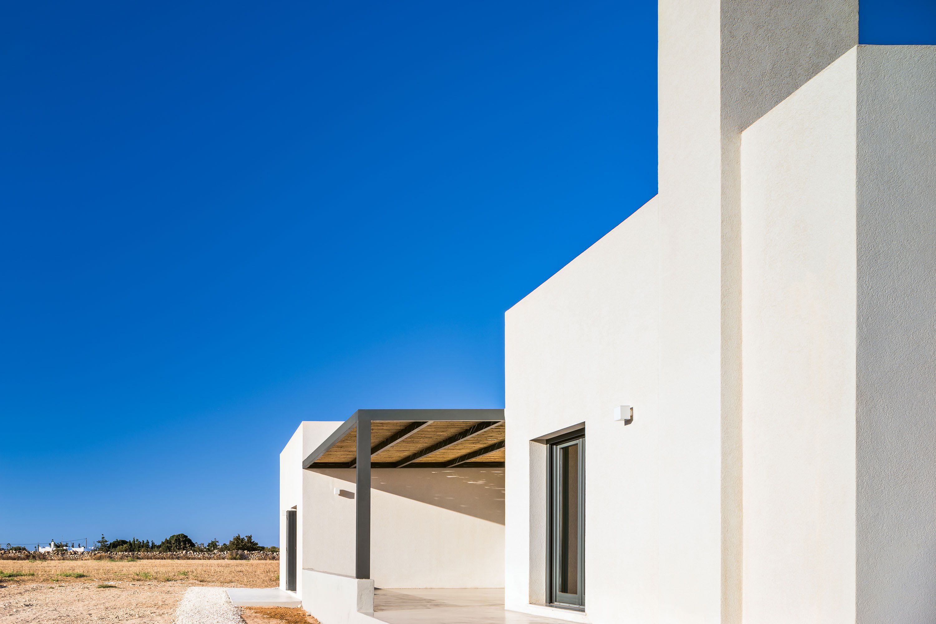 Lantavos Projects, George Messaritakis · Kampos house in Paros island · Divisare