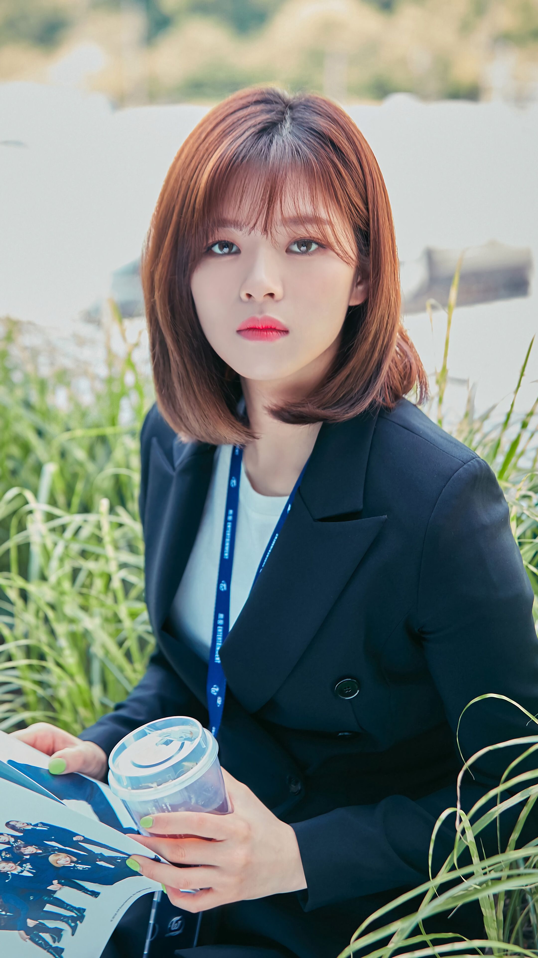 Jeongyeon, TWICE, 4K phone HD Wallpaper, Image, Background, Photo and Picture. Mocah HD Wallpaper