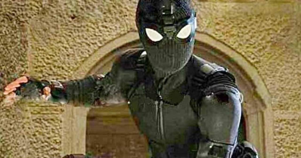 Spider Man: Far From Home Director Reveals Reason For New Stealth Suit