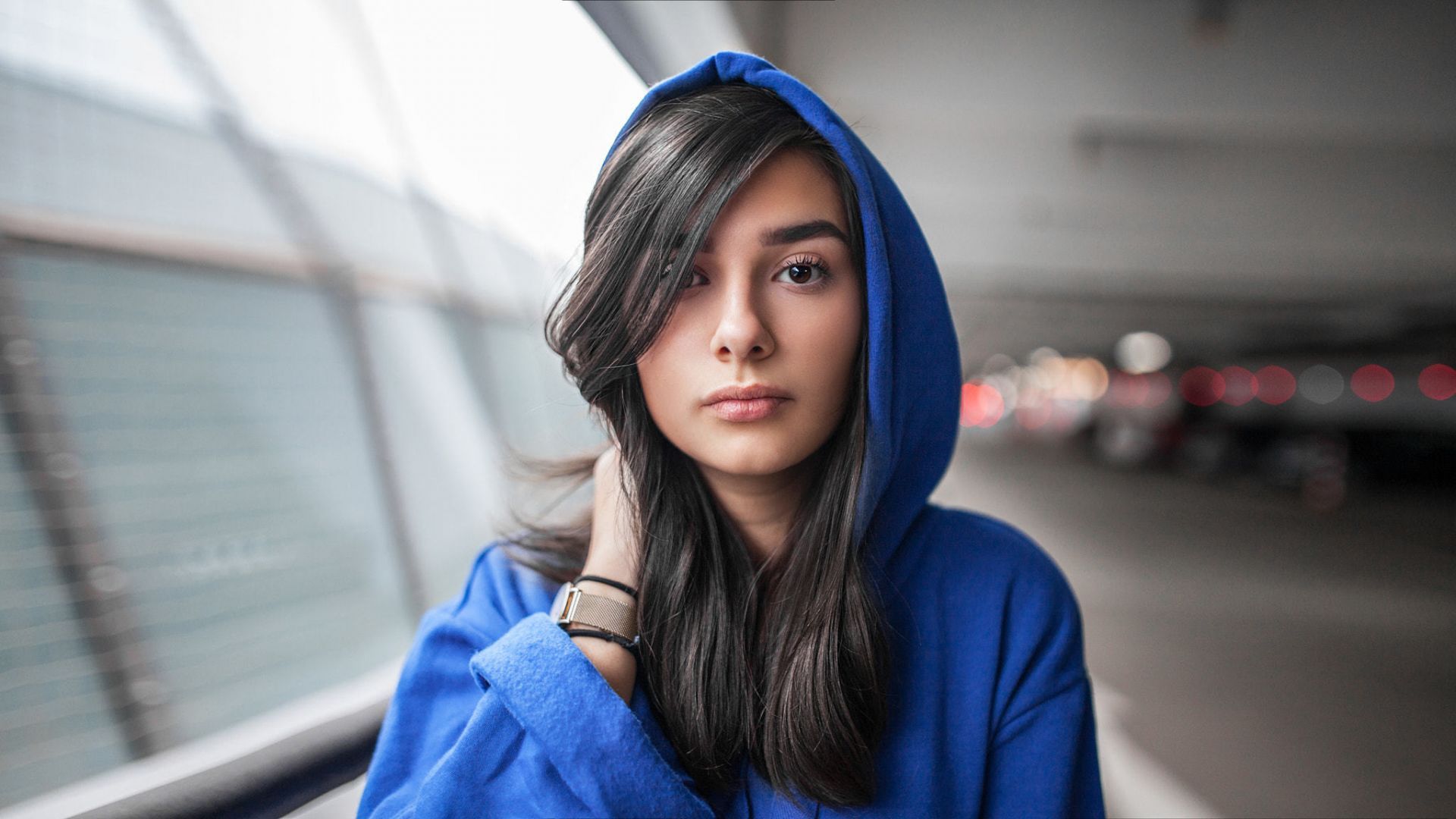 Desktop wallpaper woman, girl, blue hoodies, HD image, picture, background, e18a6b