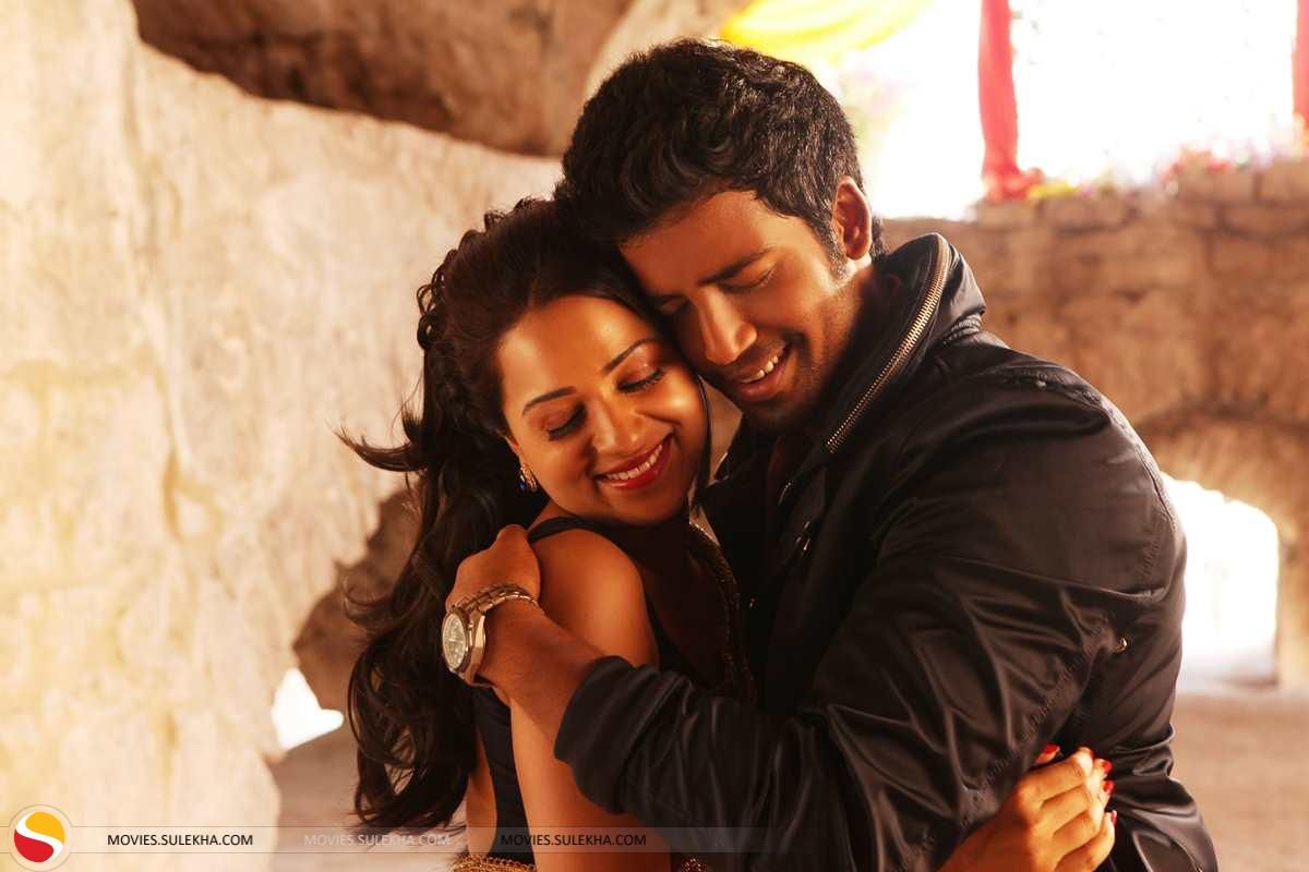 Adhagappattathu Magajanangalay Movie. Adhagappattathu Magajanangalay Movie Stills
