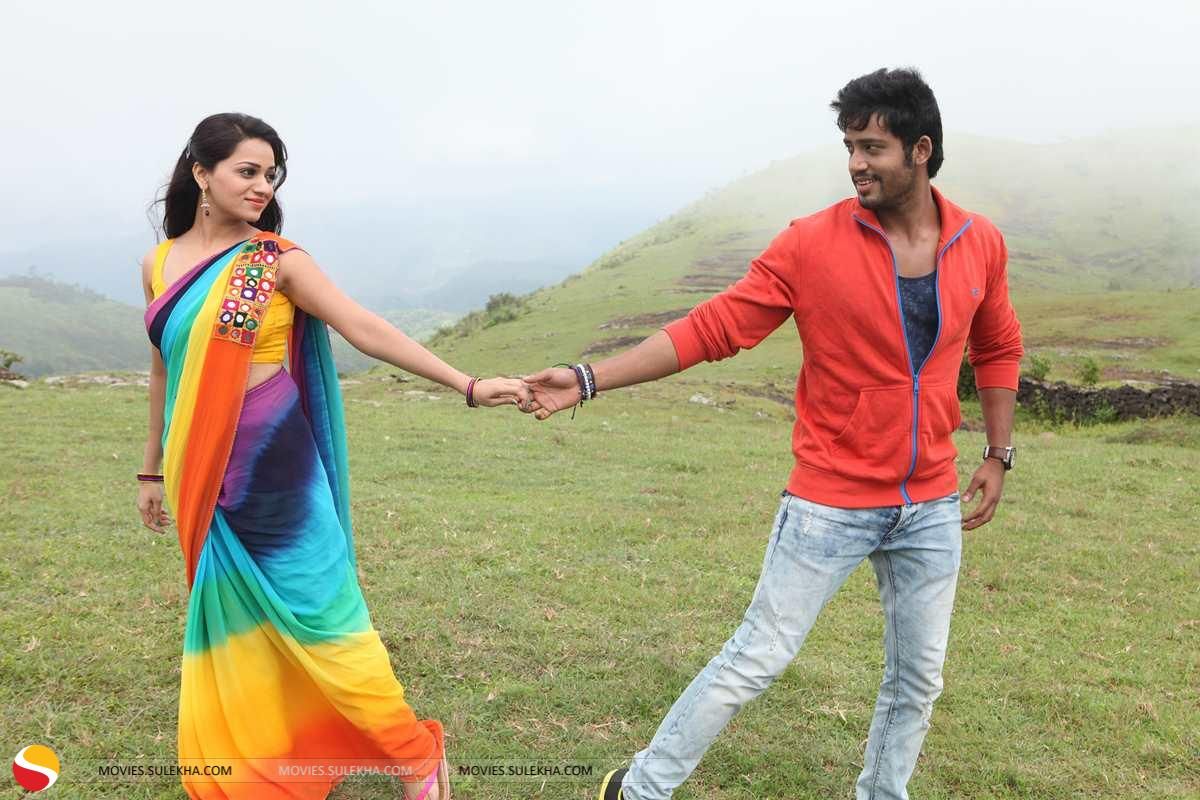 Adhagappattathu Magajanangalay Kollywood Movie. Adhagappattathu Magajanangalay Kollywood Movie Stills