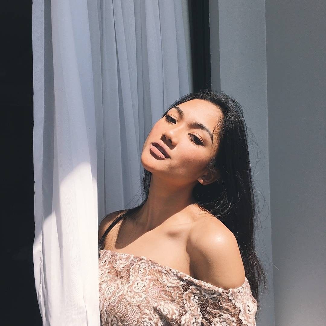 Pesona Cantik Marion Jola, Kontestan Indonesian Idol 2018