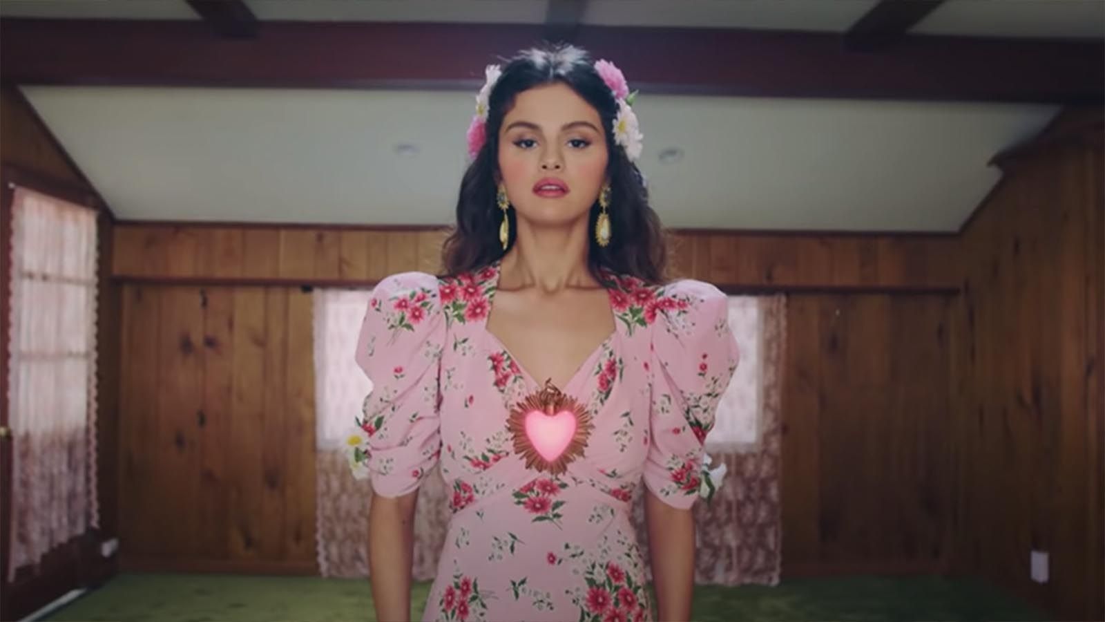 Selena Gomez returns to her Latin roots with Spanish EP 'Revelación'