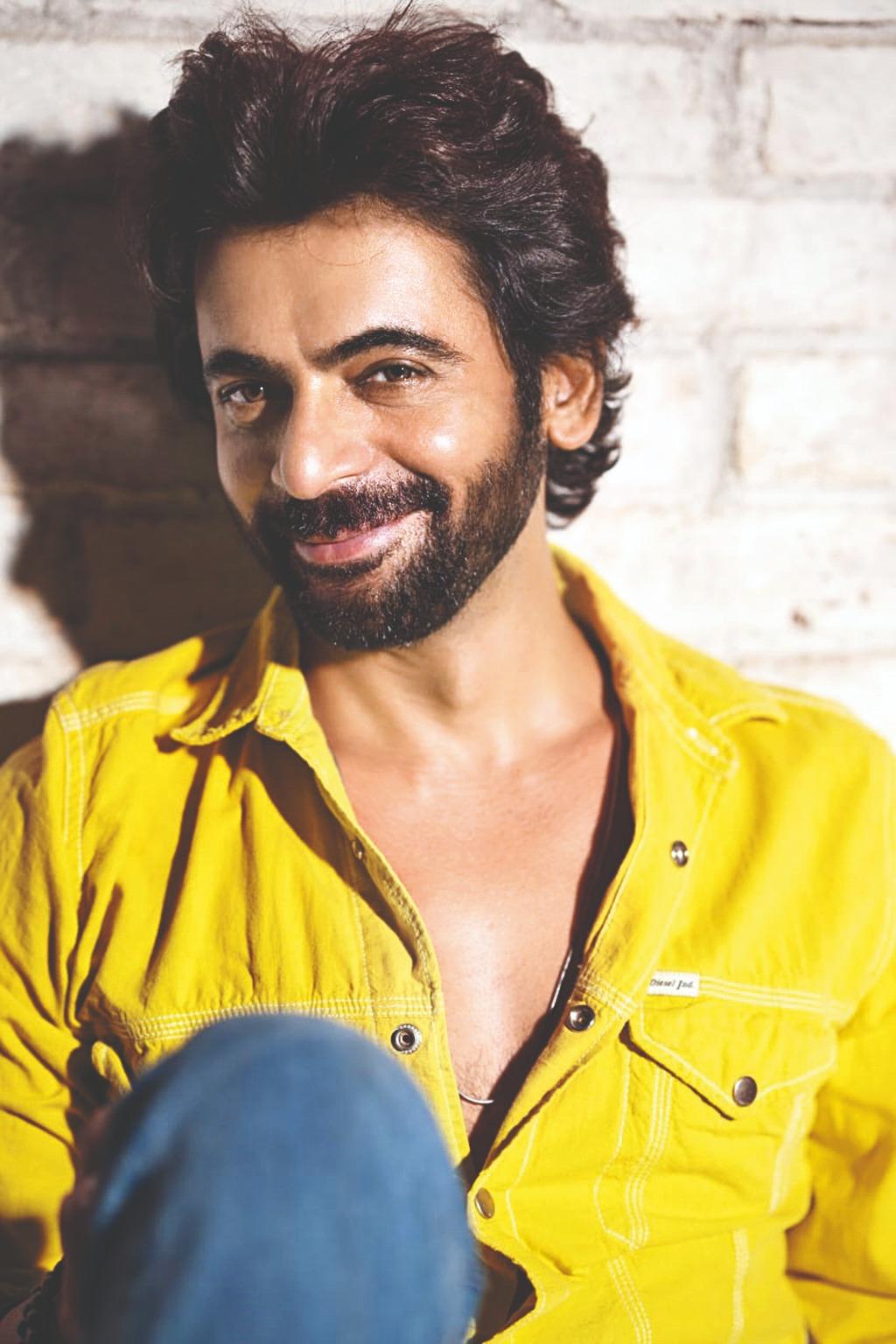 Sunil Grover Wallpapers - Wallpaper Cave Sunil Grover Wallpapers - Wallpaper Cave
