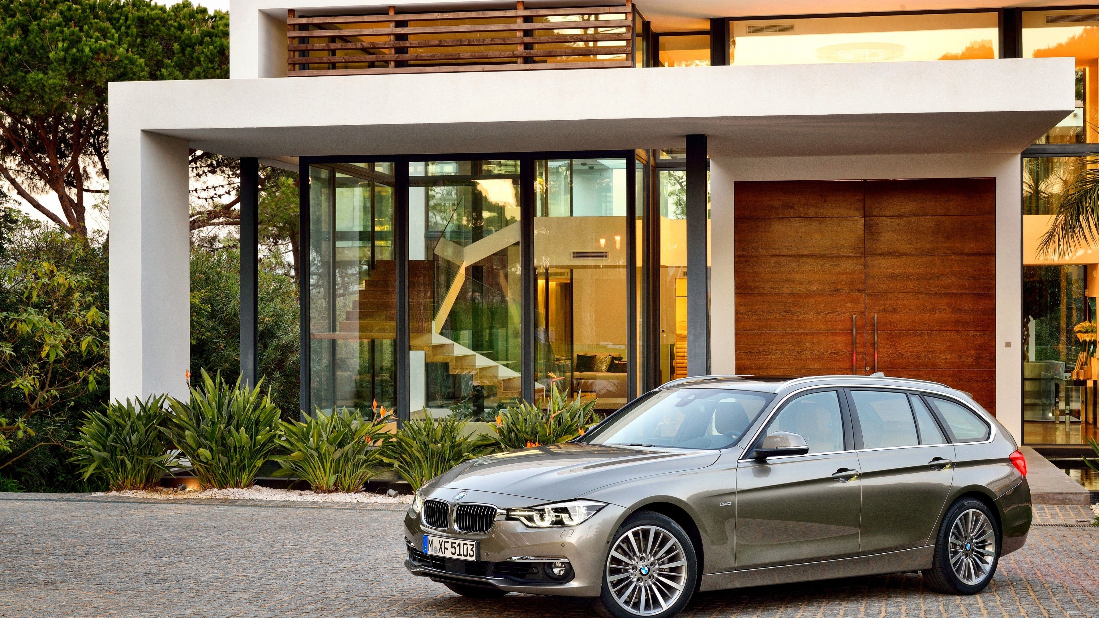Download 3840x2160 Bmw 3 Series, Side View, Luxury, Cars, House Wallpaper for UHD TV