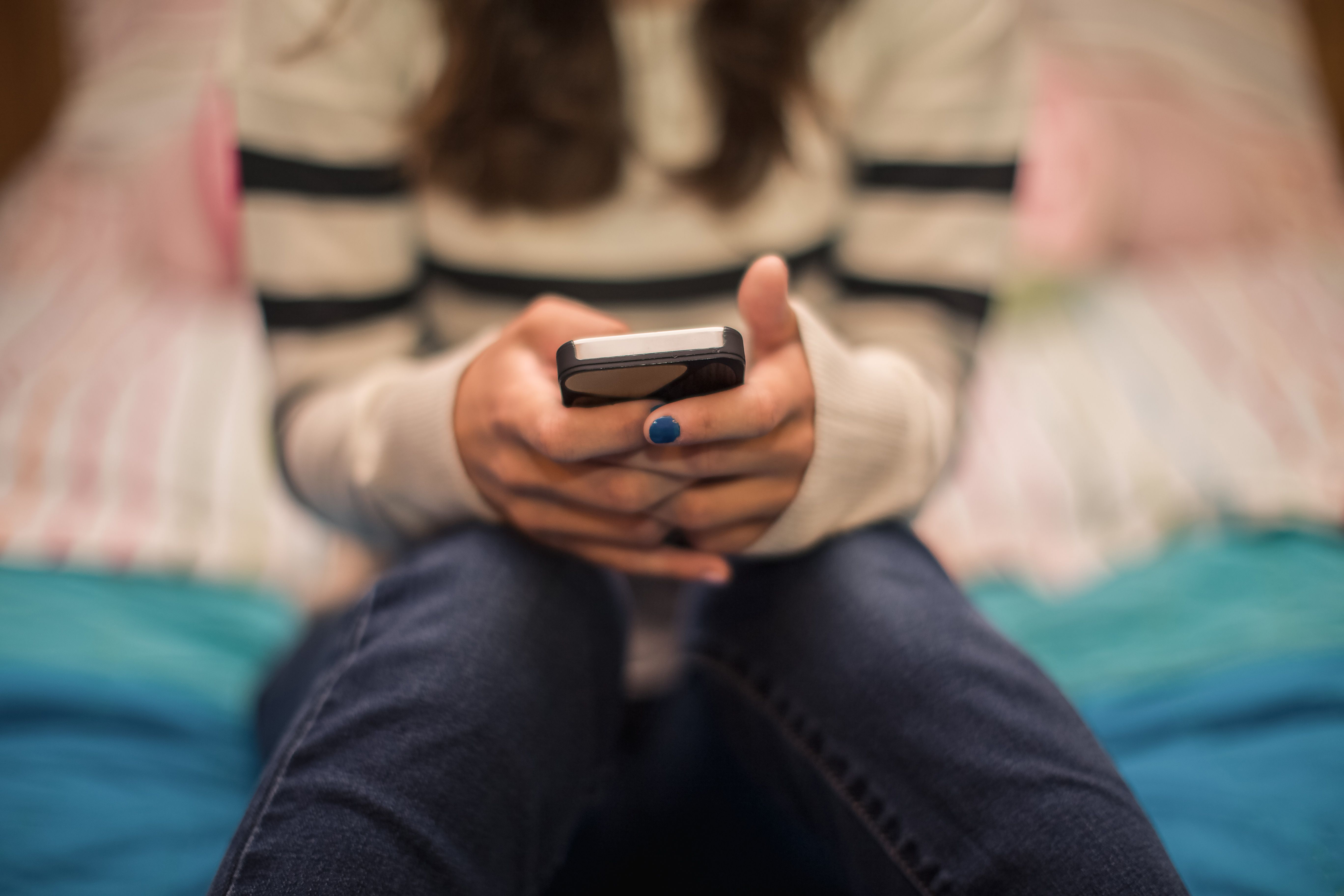 Instagram: Tween and Teen Girls' Have a Secret Language