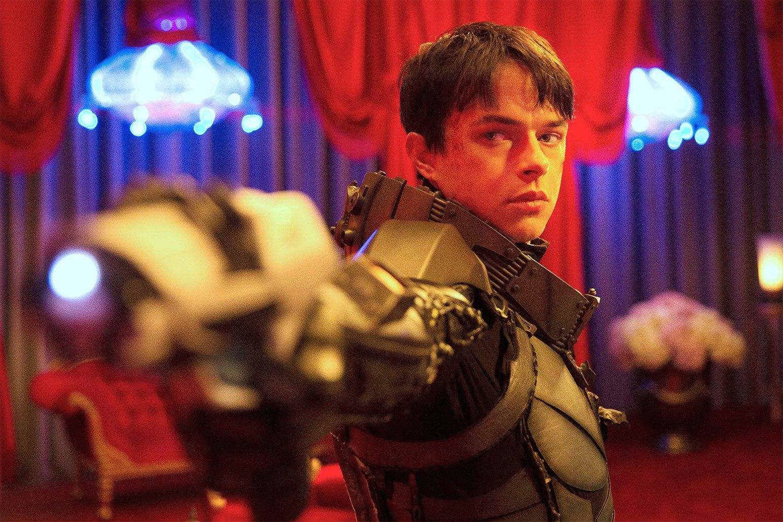 Valerian and the City of a Thousand Planets Review