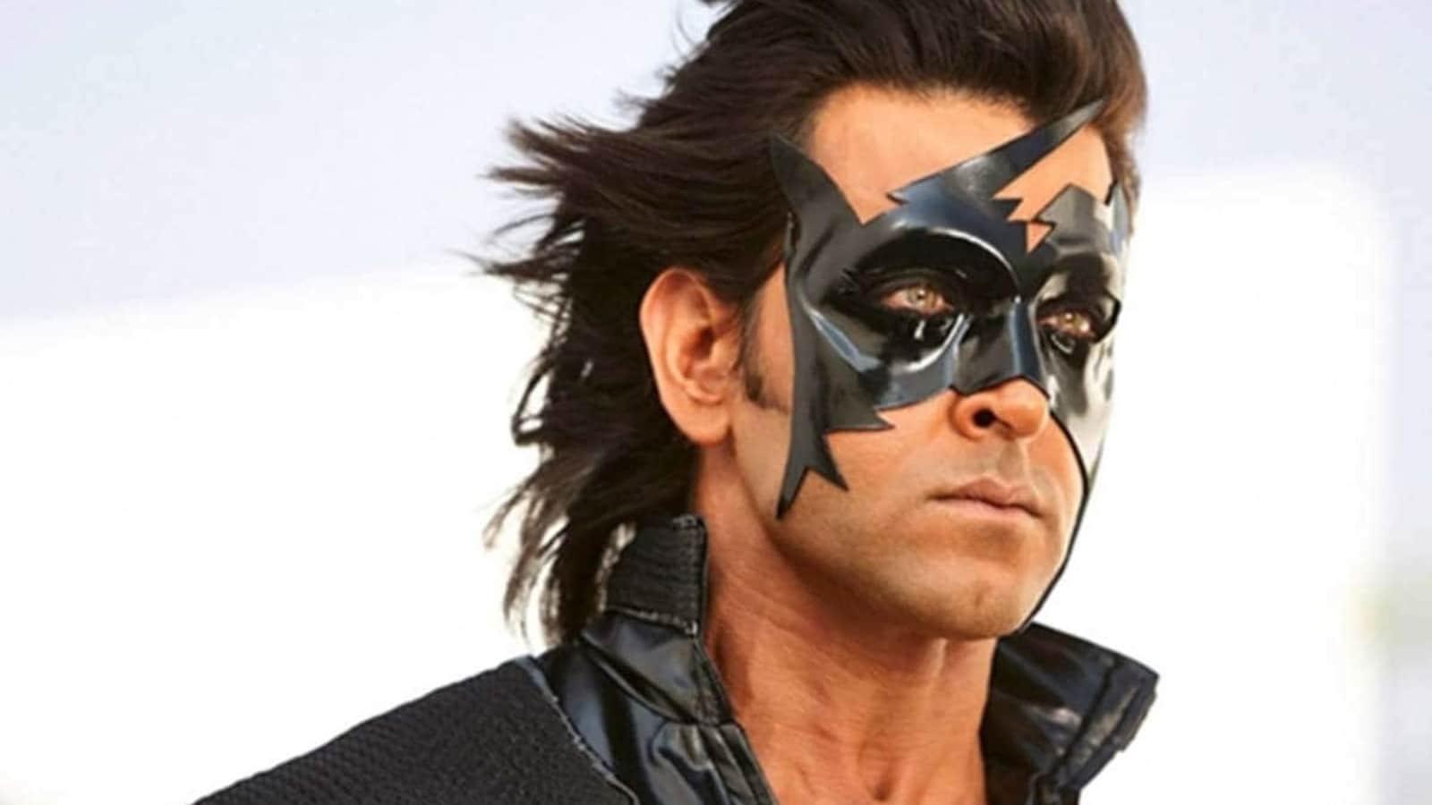 Hrithik Roshan reacts to fan's 'Krrish4' plot involving aliens and time travel
