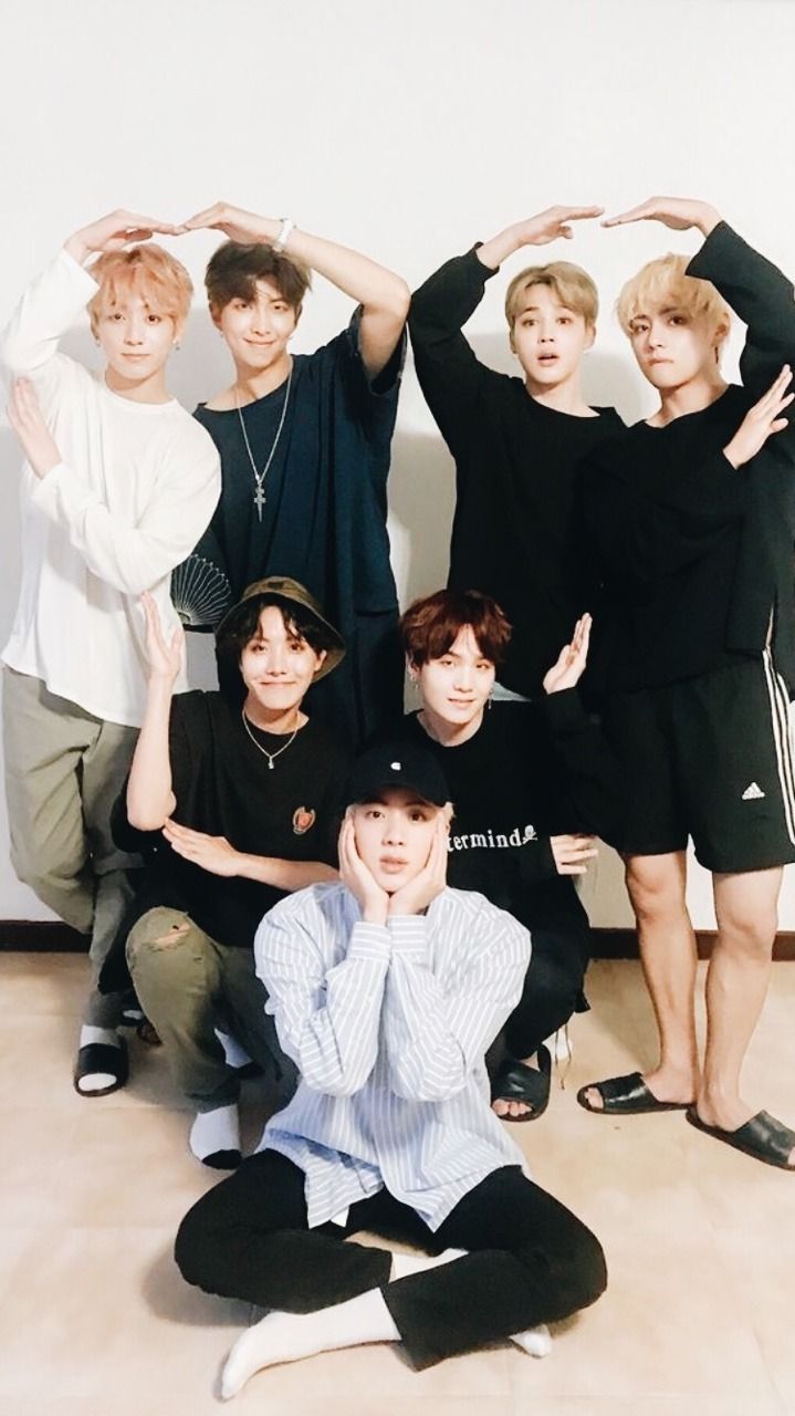 BTS Wallpaper