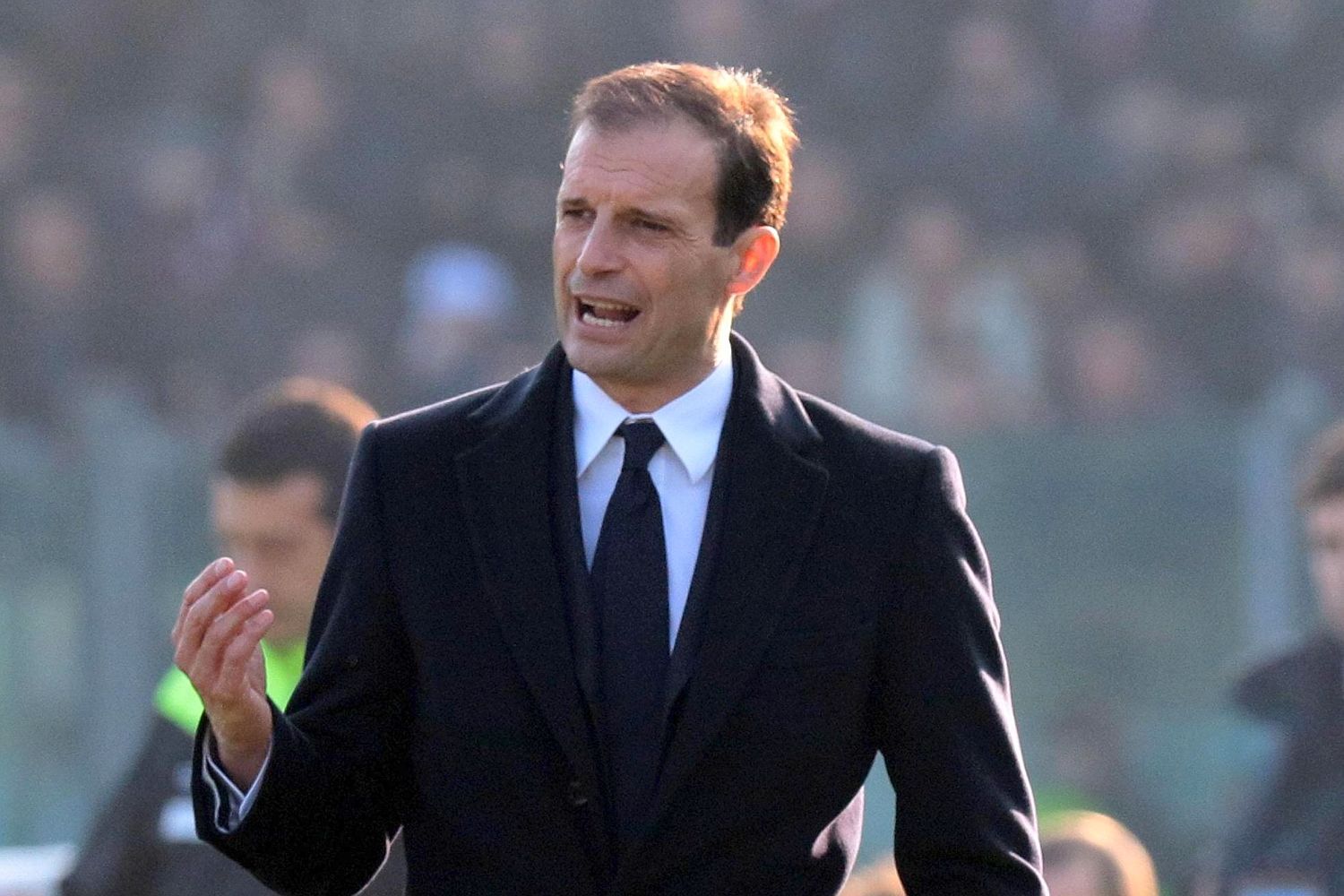 Juventus boss Massimiliano Allegri learning English with Manchester United and Chelsea eyeing move for Italian