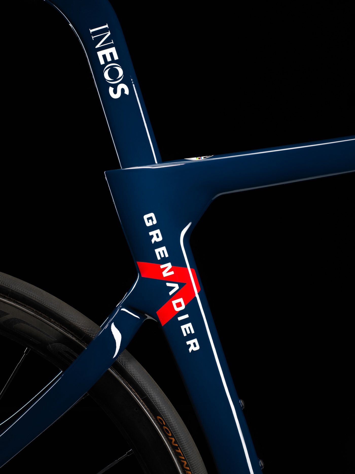 Product photography: Pinarello F12 Ineos Grenadier