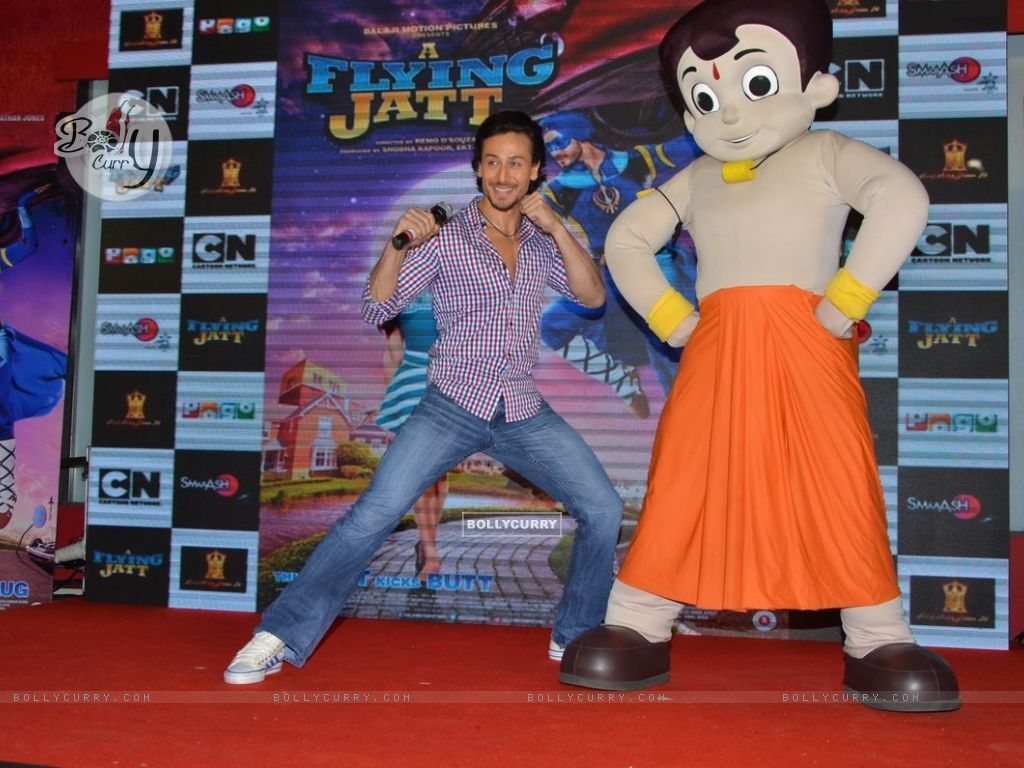 Wallpaper Shroff Promotes 'A Flying Jatt' at Smaash size:1024x768