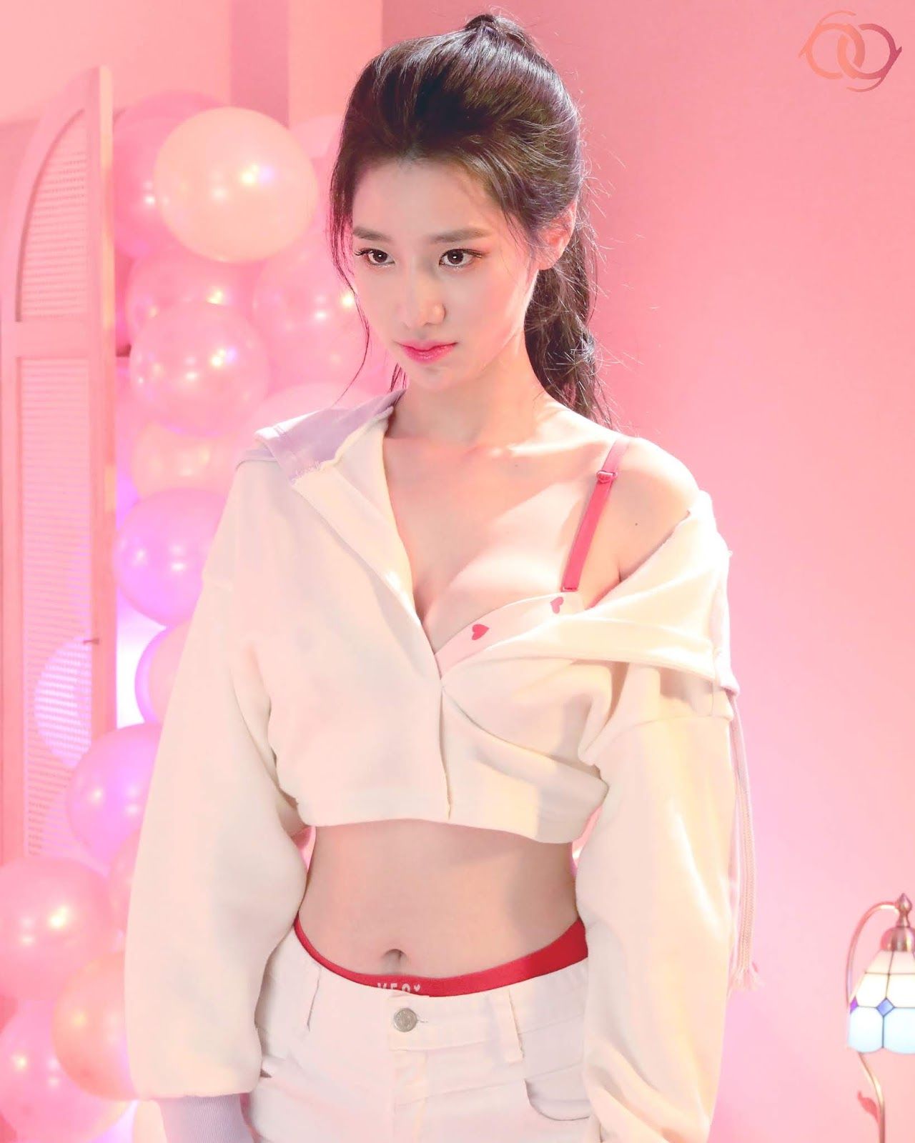 BERRY GOOD Johyun's YES Photohoot Behind