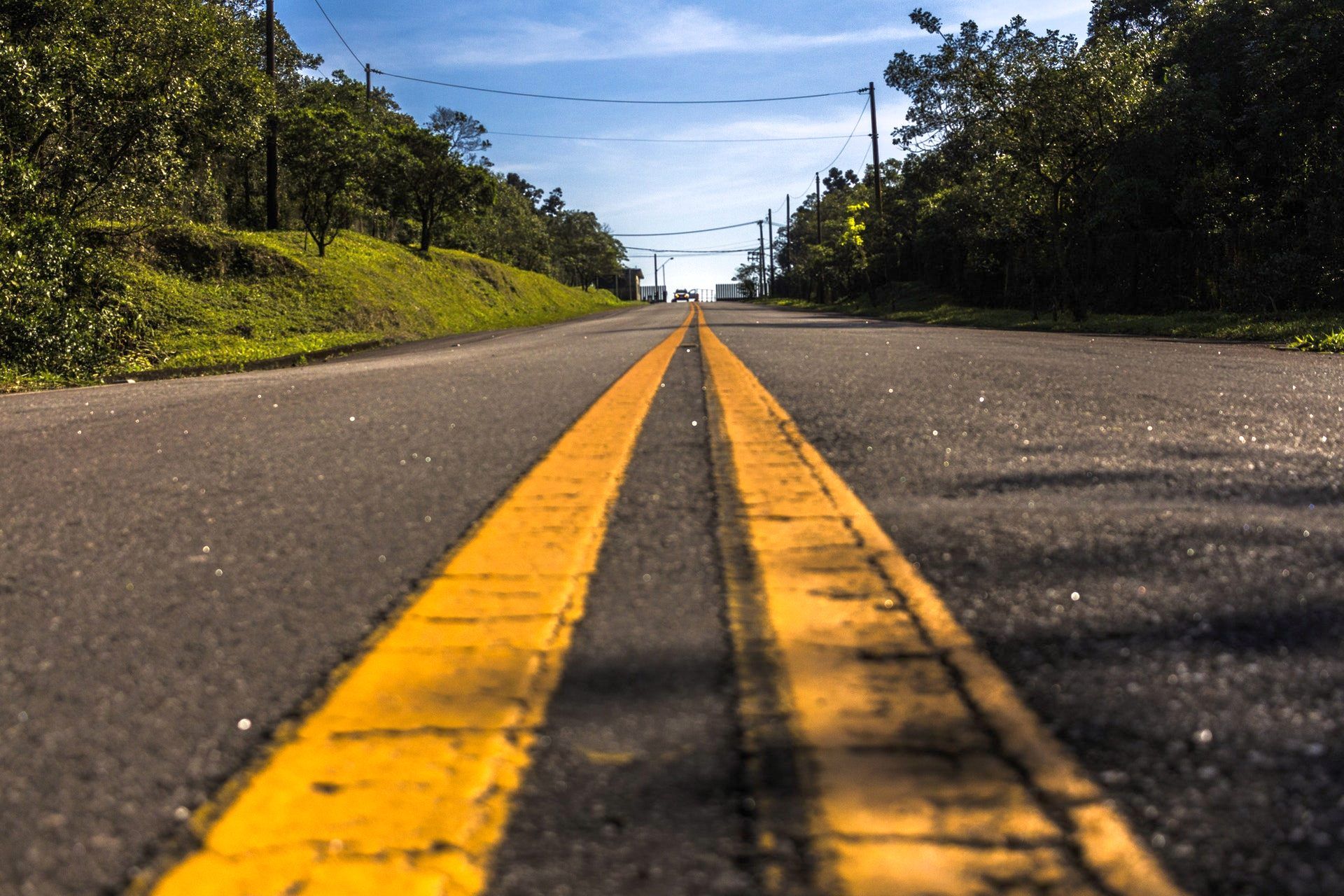 Close Up View Of Highway Road HD Wallpaper With Yellow Lines