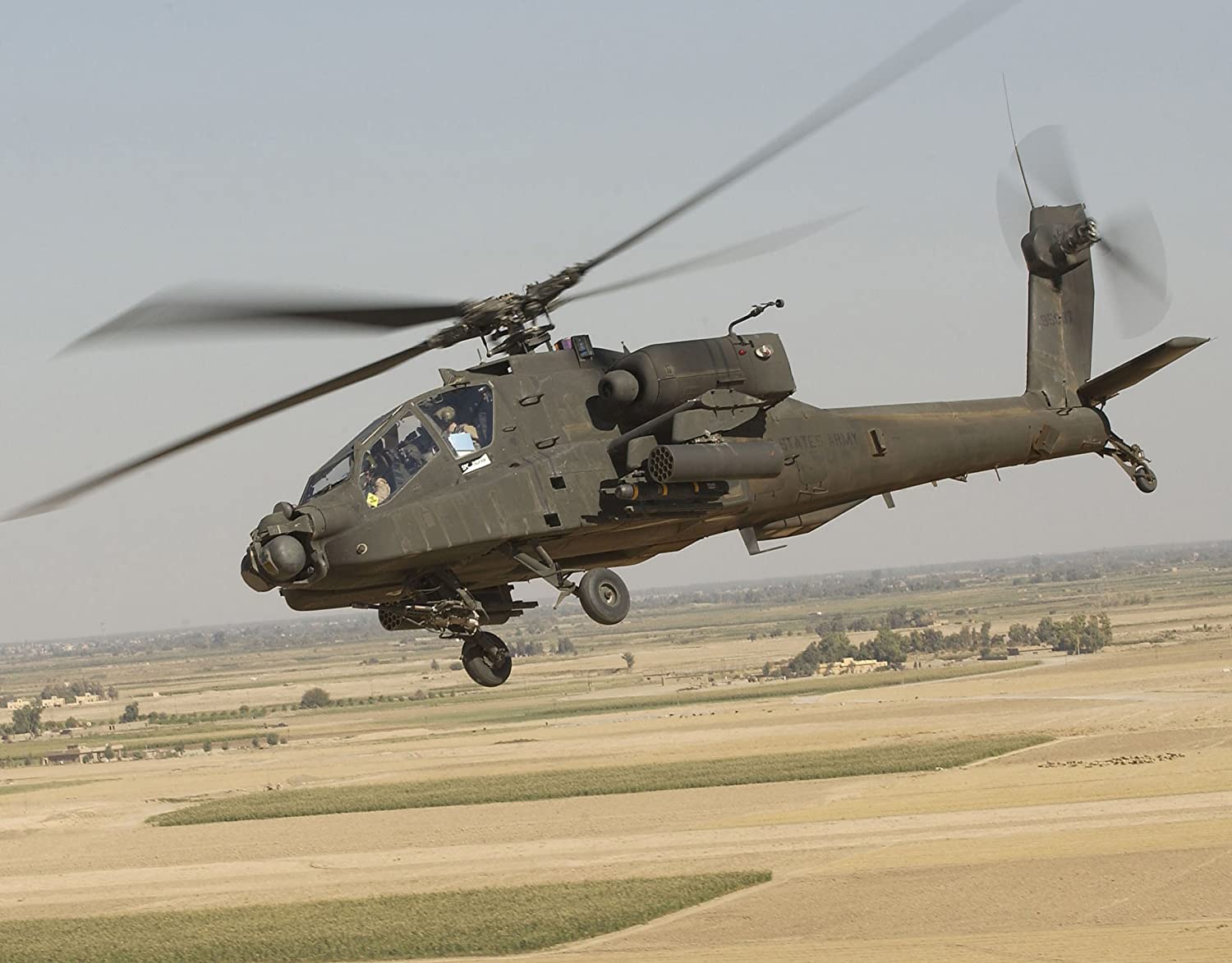 AH 64D Apache Longbow Attack Helicopter Photo Art Aviation U.S. Military Photo 8x12: Photographs