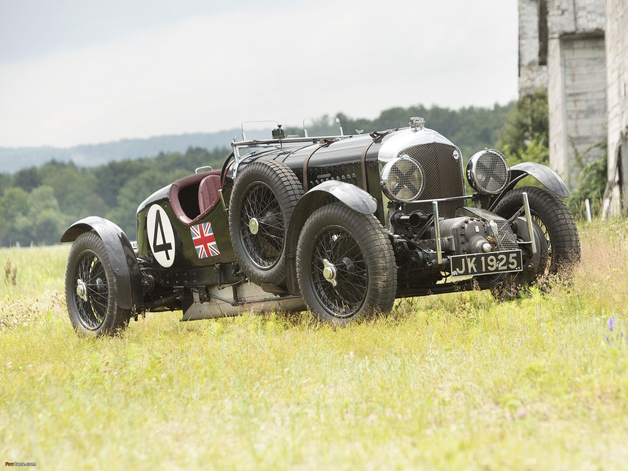 Bentley 4 ½ Litre Supercharged Le Mans Blower by Vanden Plas 1931 wallpaper (2048x1536)