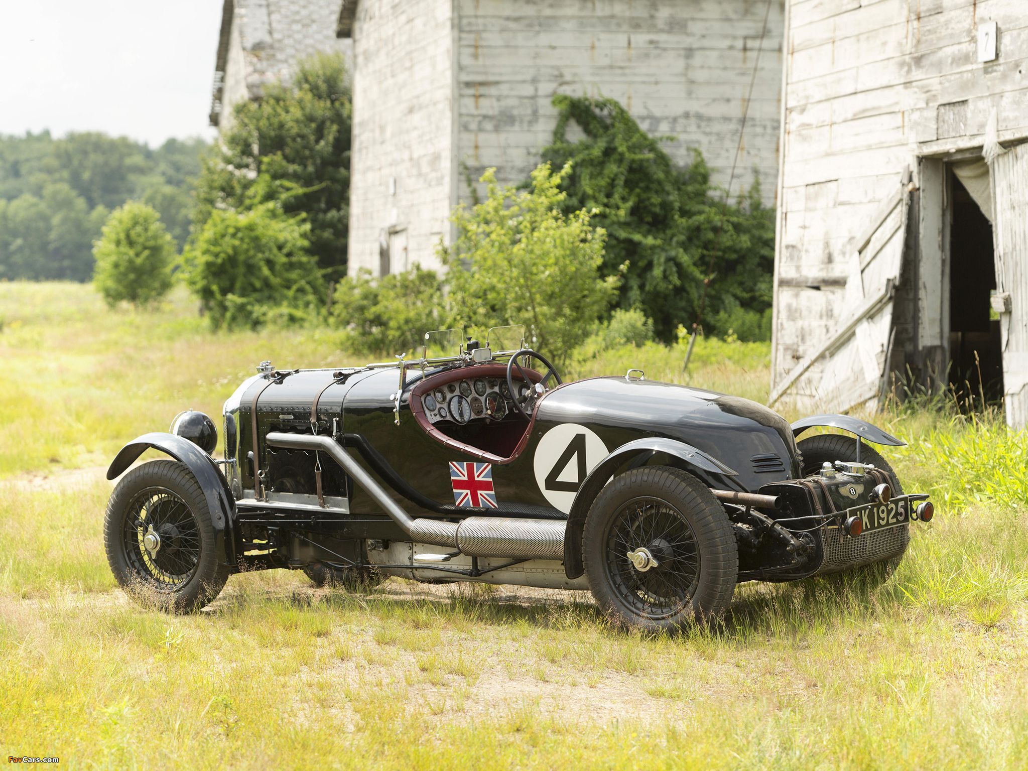 Bentley 4 ½ Litre Supercharged Le Mans Blower by Vanden Plas 1931 wallpaper (2048x1536)