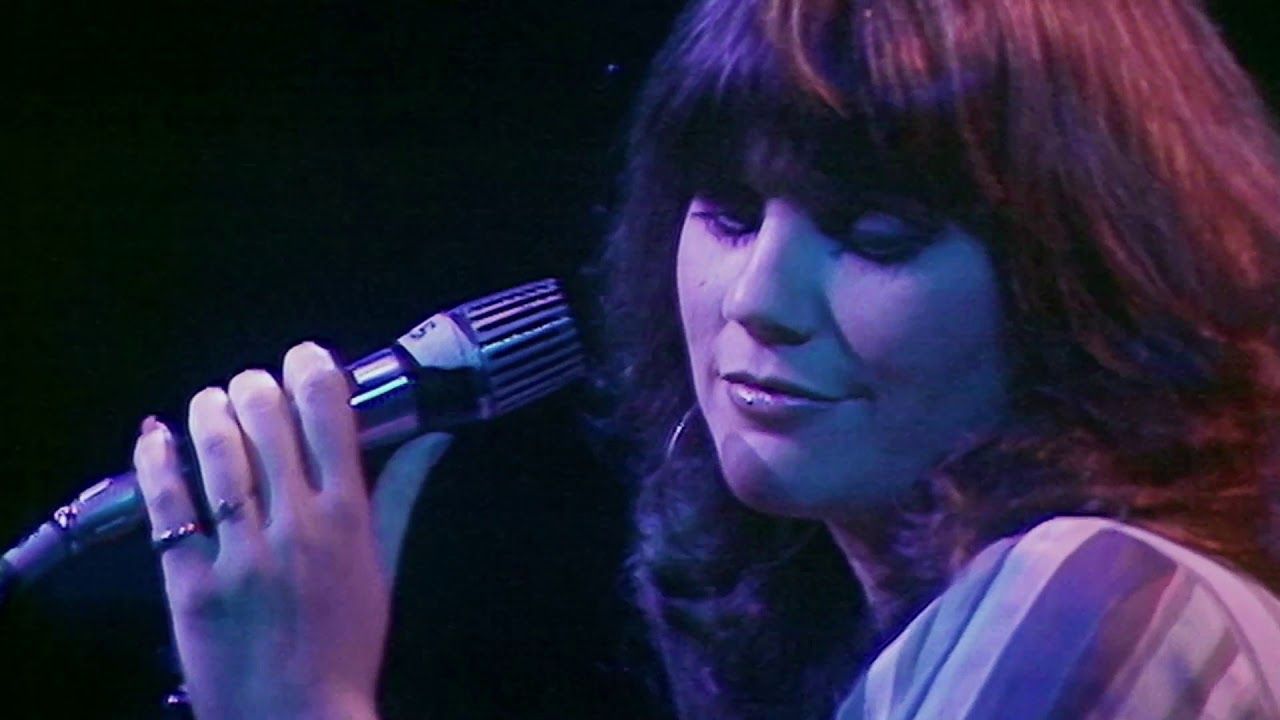 Linda Ronstadt: The Sound of My Voice' Review: And What a Voice It Is