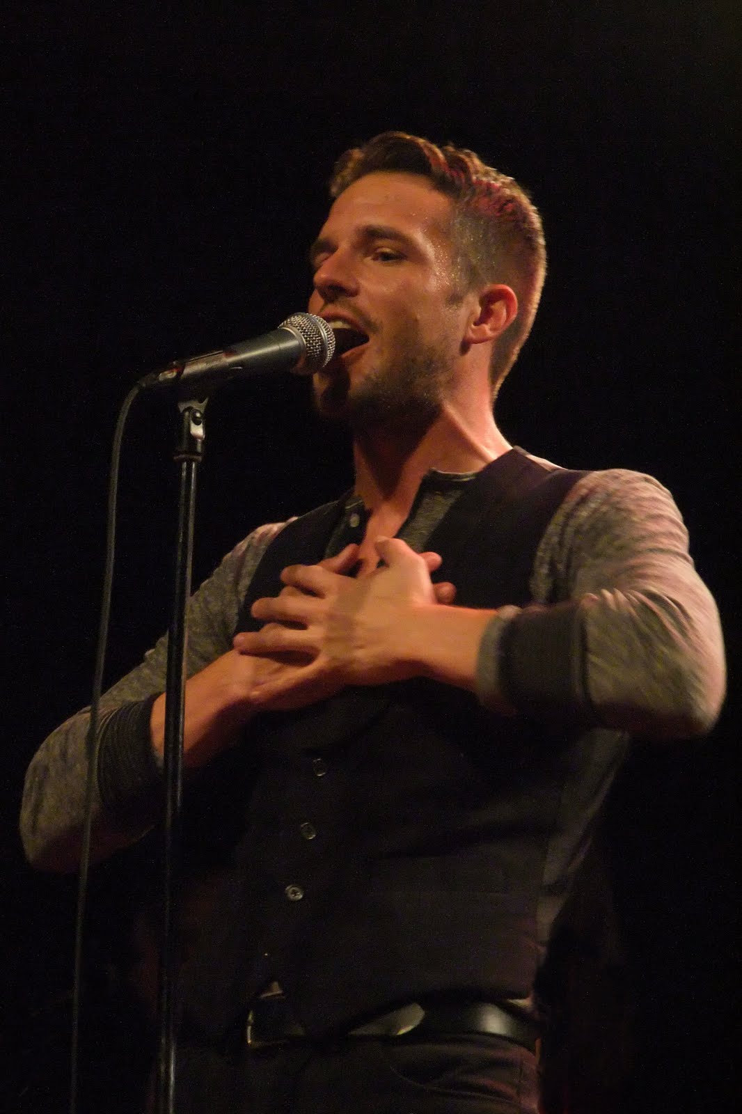 Brandon Flowers Wallpapers - Wallpaper Cave