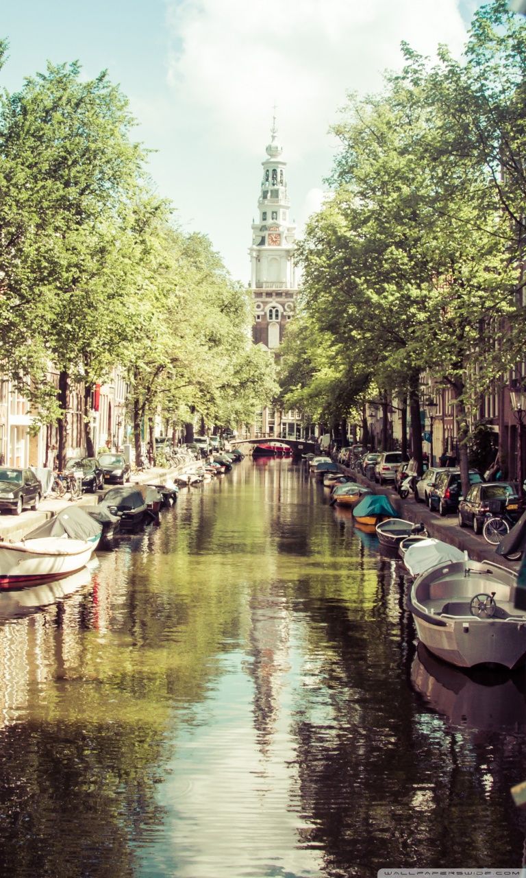 Summer in Amsterdam Ultra HD Desktop Background Wallpaper for 4K UHD TV, Widescreen & UltraWide Desktop & Laptop, Tablet