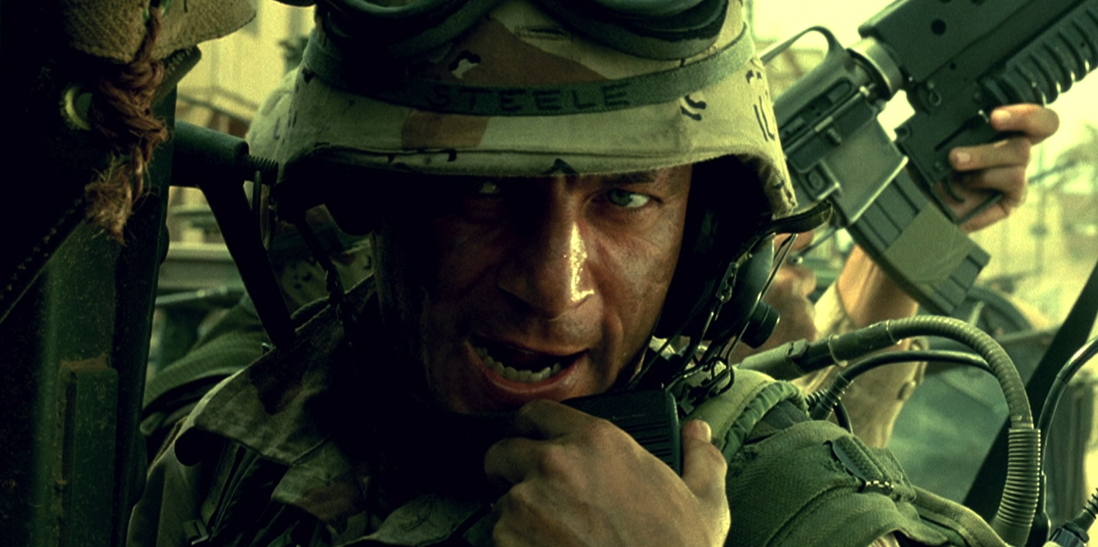 Jason Isaacs as Captain Steele, in Black Hawk Down. Black hawk down, Real life zombies, Jason isaacs