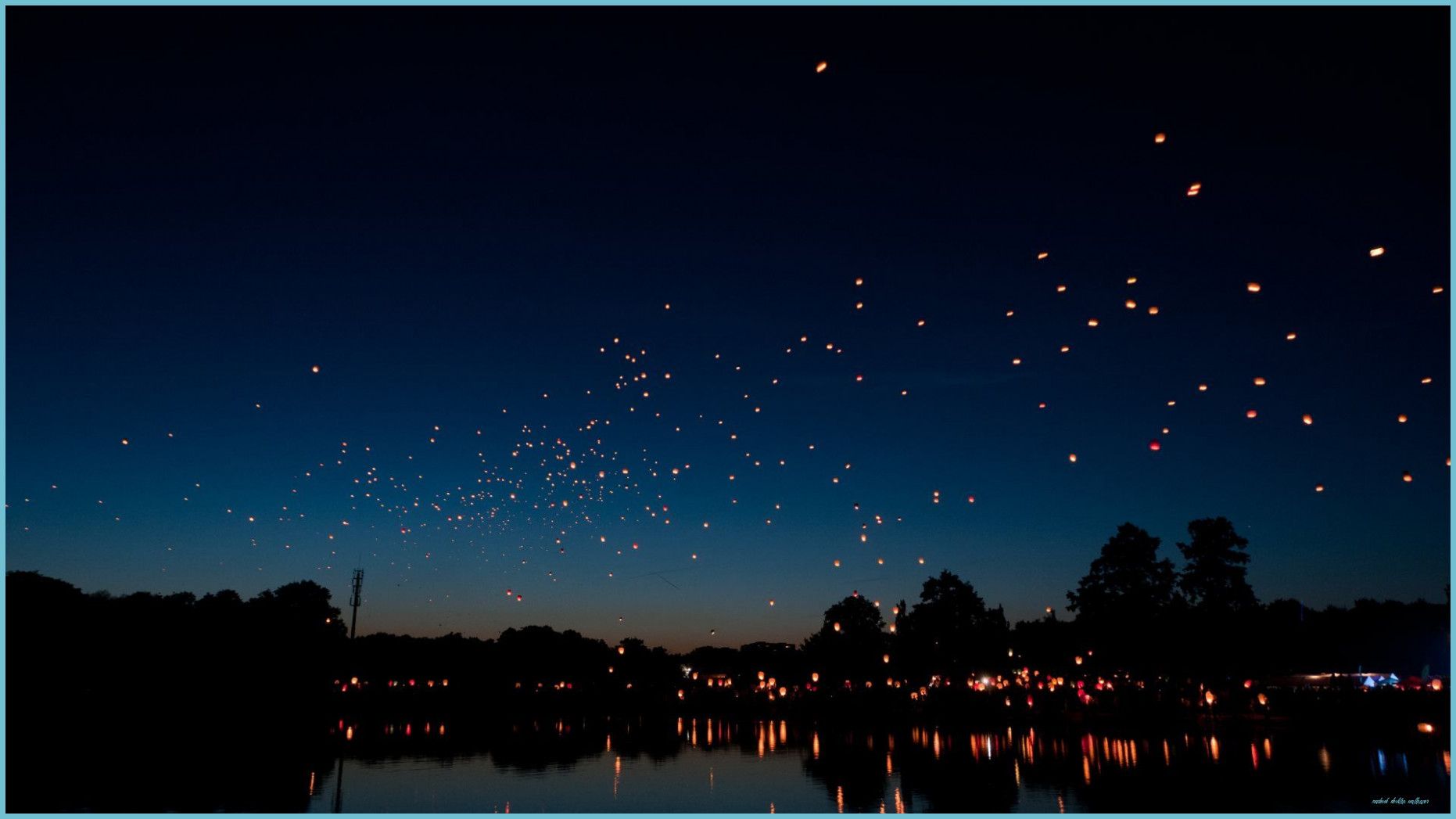 Flying Hot Air Lanterns HD Wallpaper