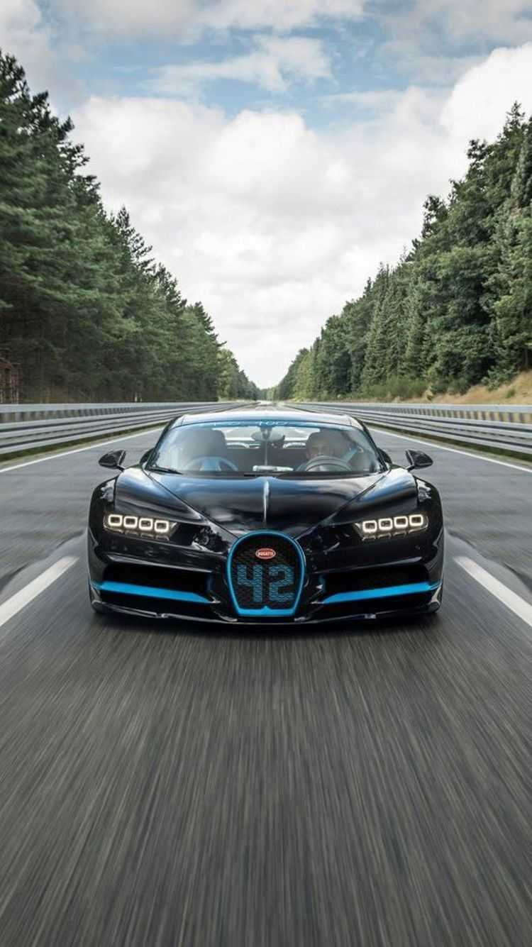 Bugatti Chiron Wallpaper Free HD Wallpaper