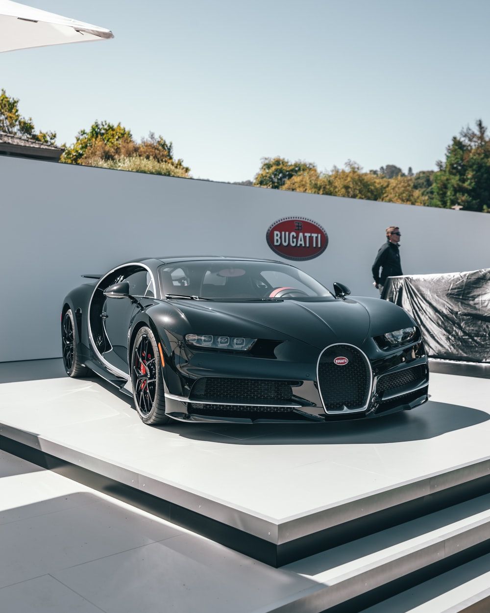 Bugatti Wallpaper: Free HD Download [HQ]