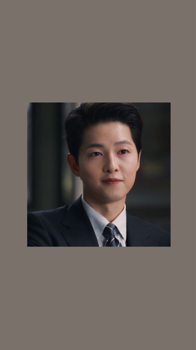 Vincenzo wallpaper Song Joong Ki di 2021. Aktor korea, Gambar, Foto lucu